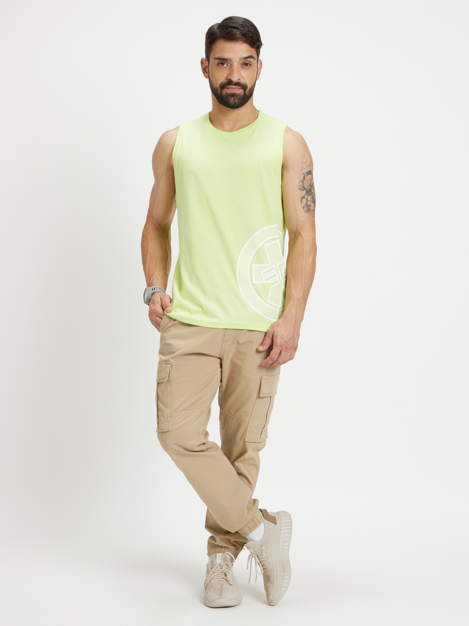 celio | Men's Green Solid Regular T-Shirts 10