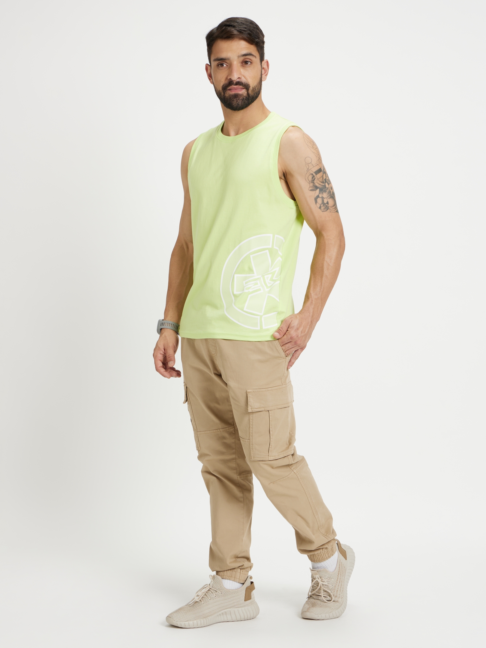 celio | Men's Green Solid Regular T-Shirts 11