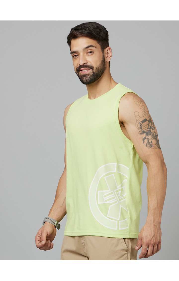 Men's Green Solid Regular T-Shirts
