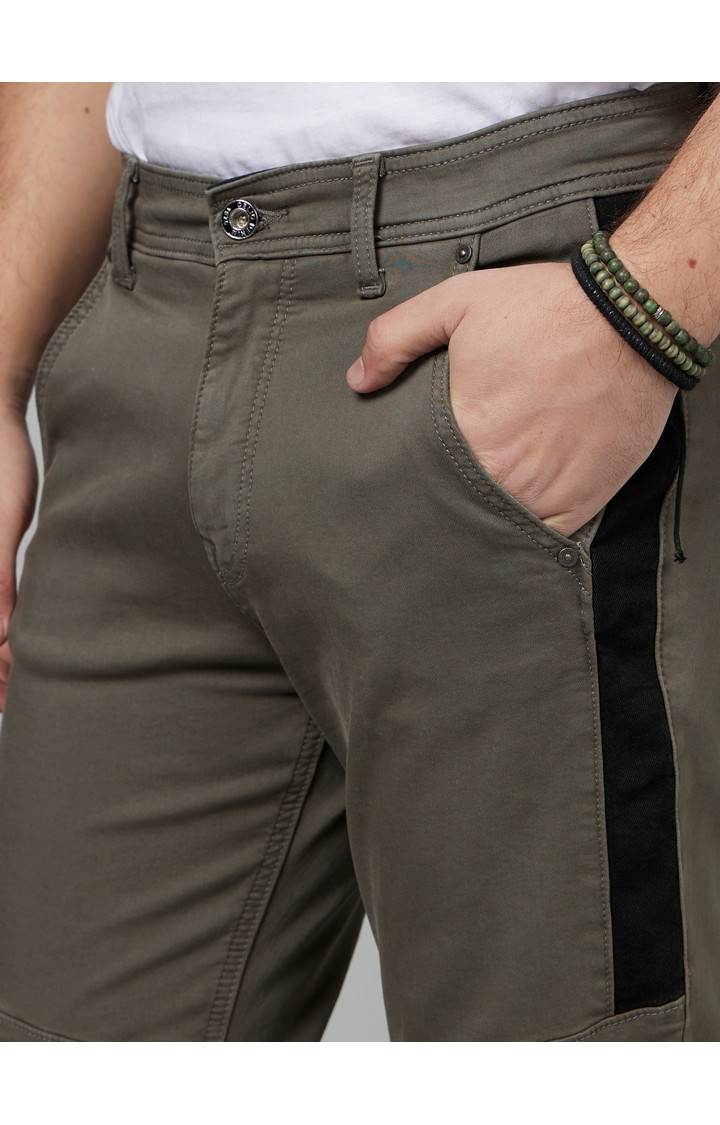 Men's Green Cotton Blend Solid Slim Jeans