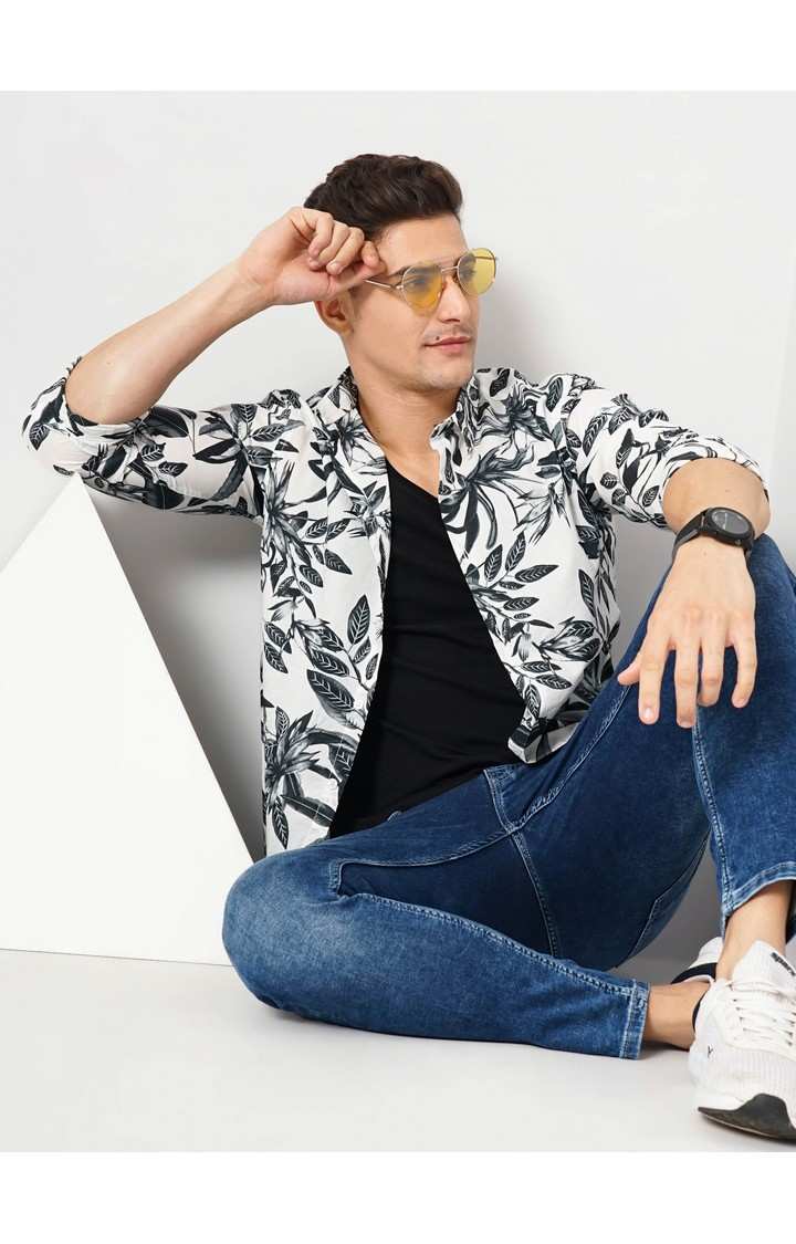 Men's White Printed Casual Shirts