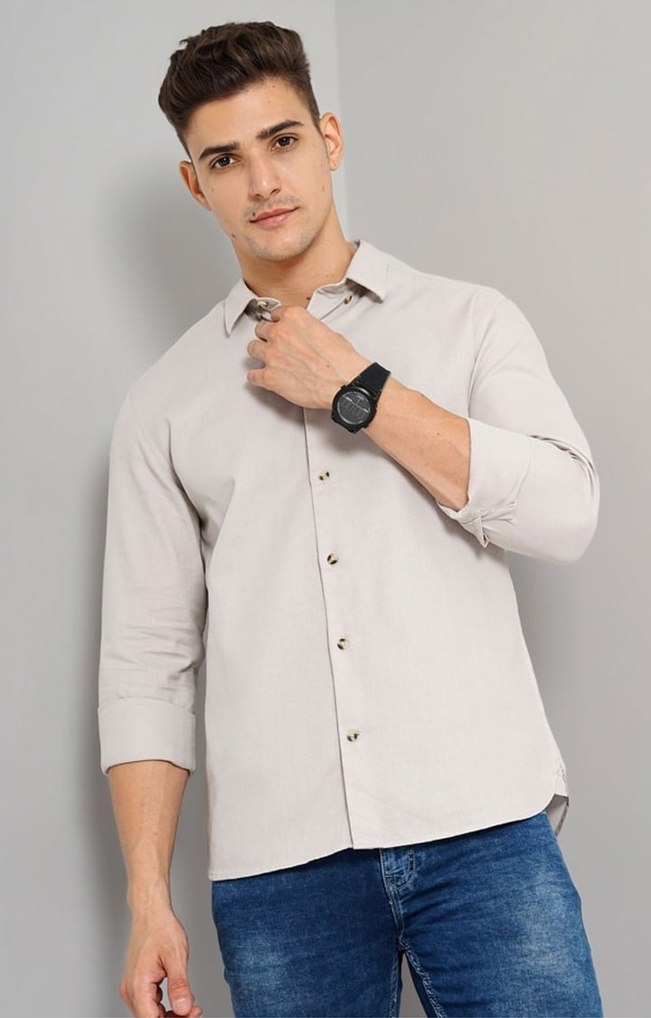 Men's White Solid Casual Shirts
