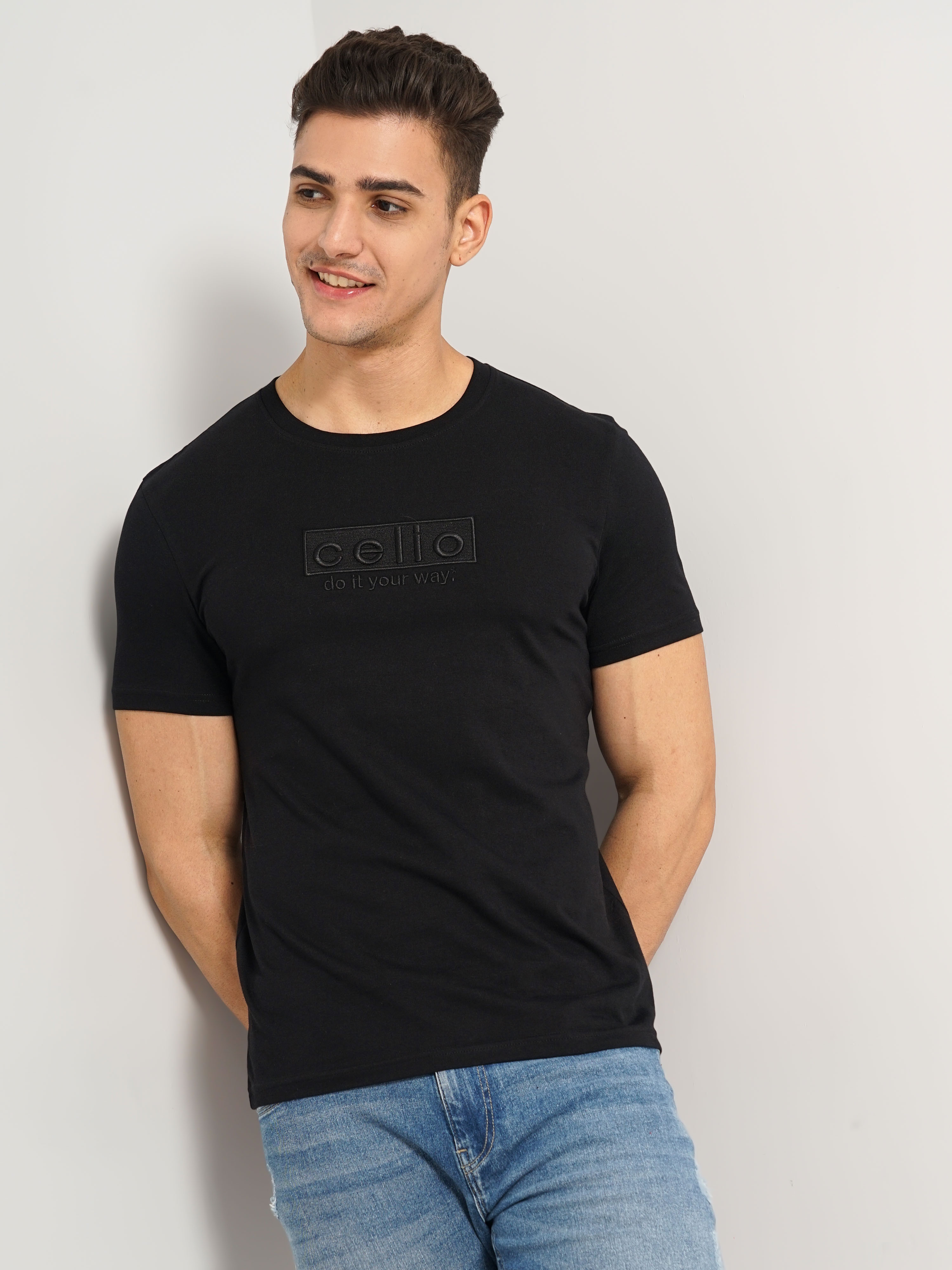 celio | Men's Black Knitted Regular T-Shirts