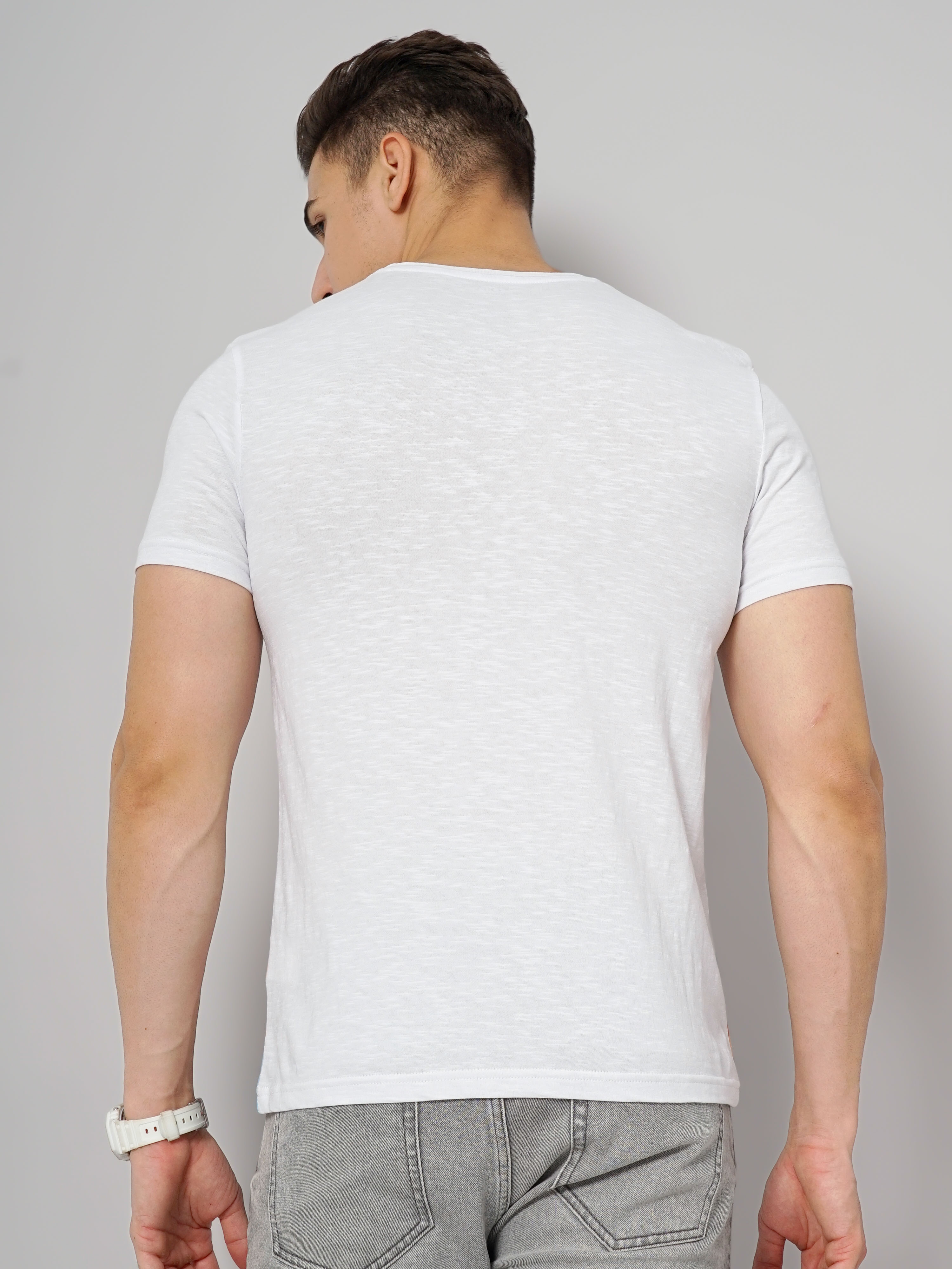 Men's White Knitted Regular T-Shirts
