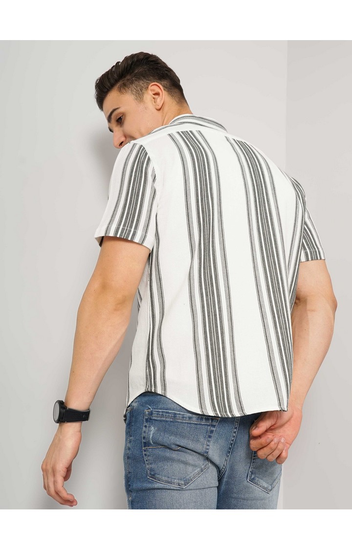 Men's White Striped Casual Shirts