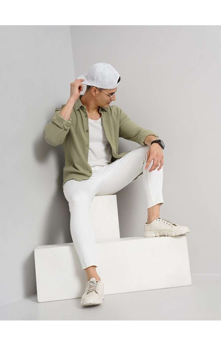 Men's Green Solid Casual Shirts