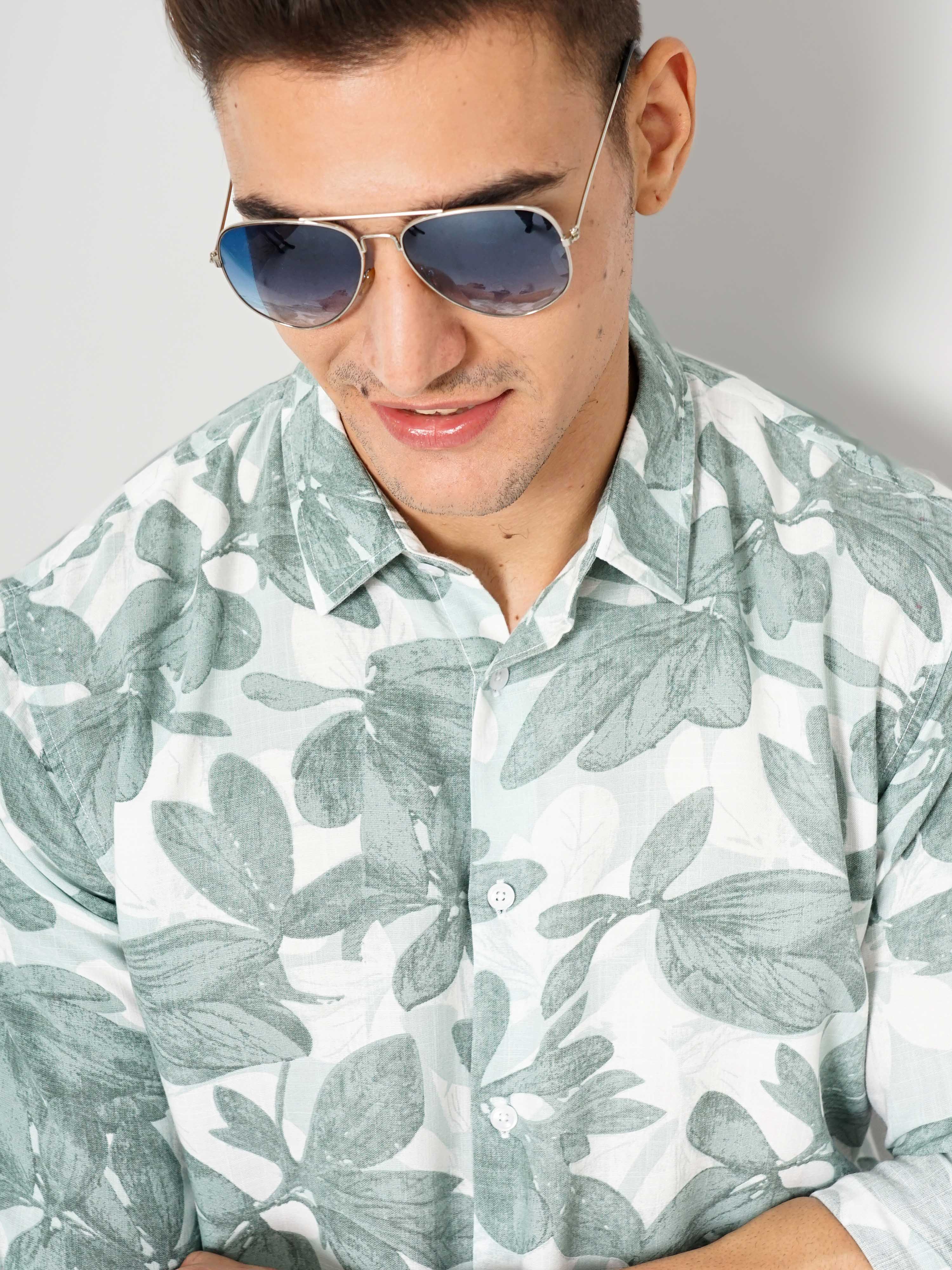 Men's White Printed Casual Shirts