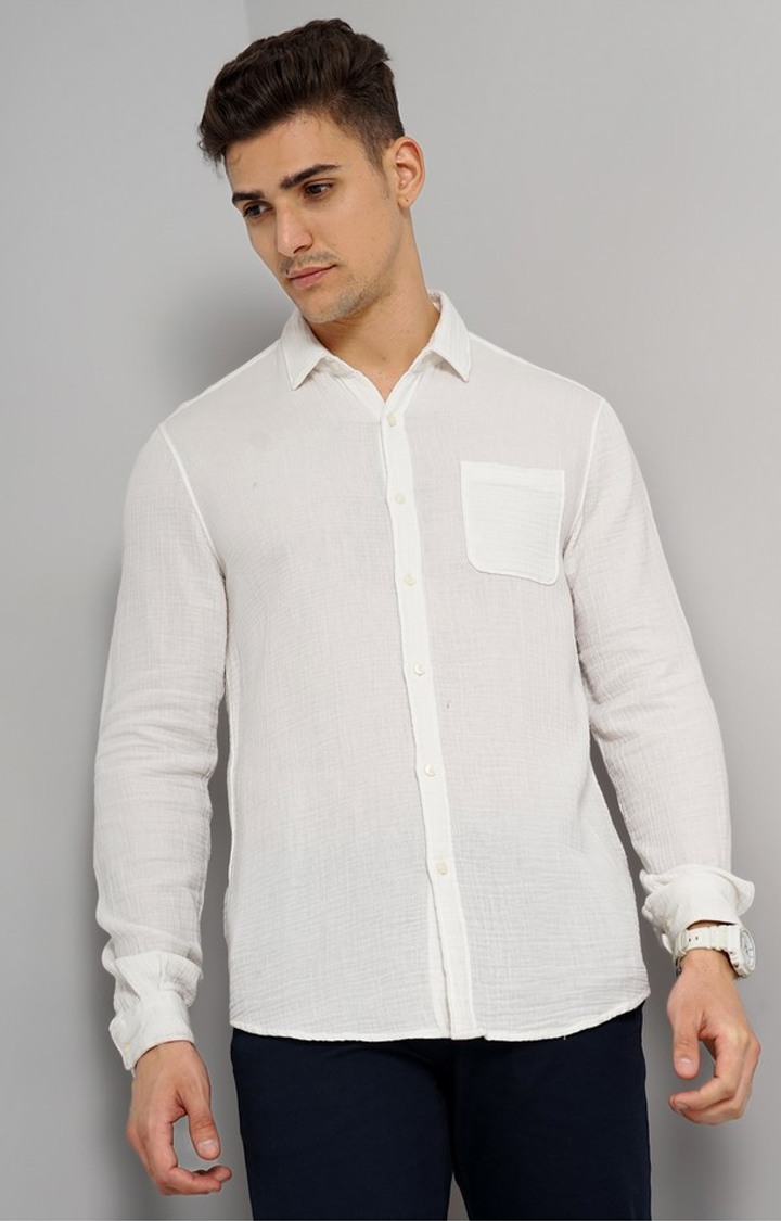 Men's White Solid Casual Shirts