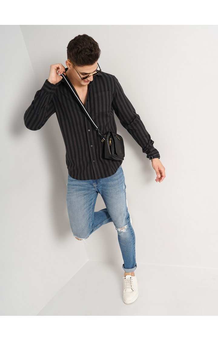 Men's Black Striped Casual Shirts