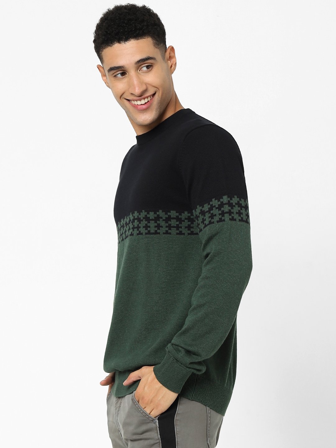 celio | Men's Black Colourblock Sweaters 1