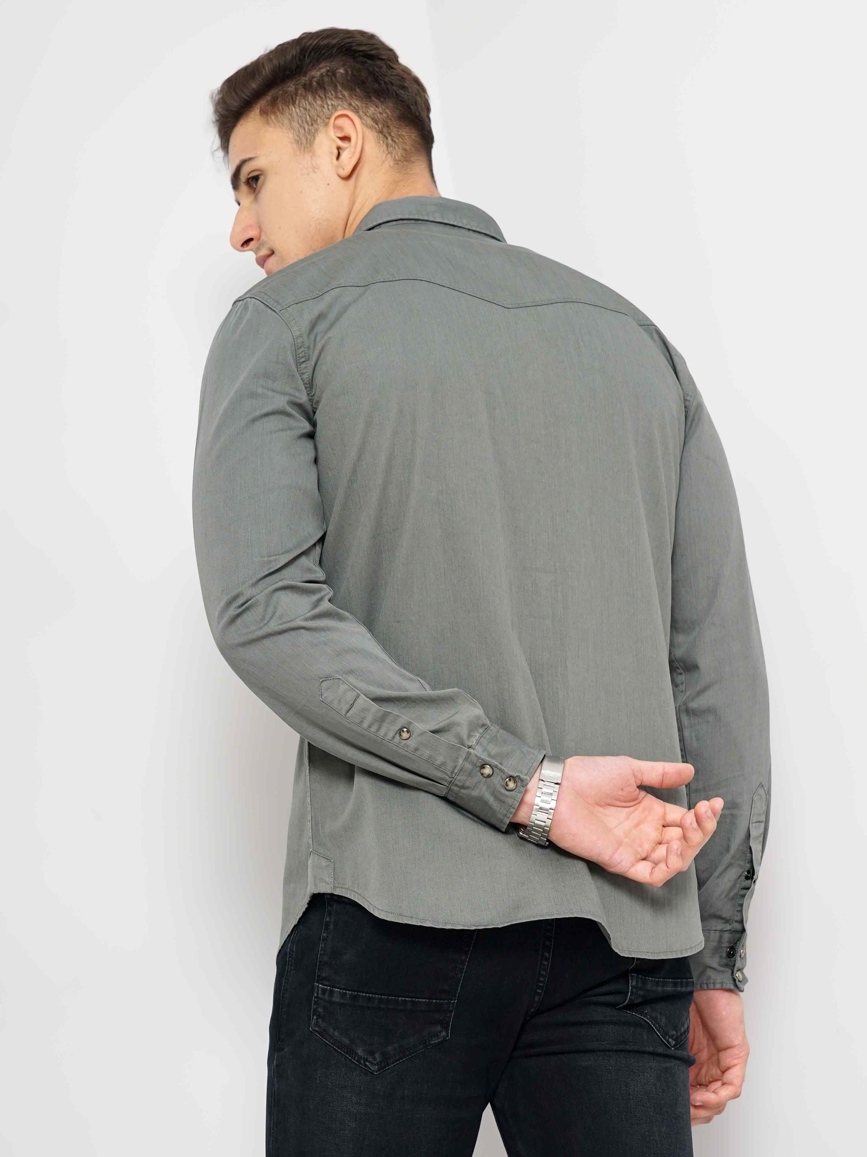 Men's Grey Solid Casual Shirts