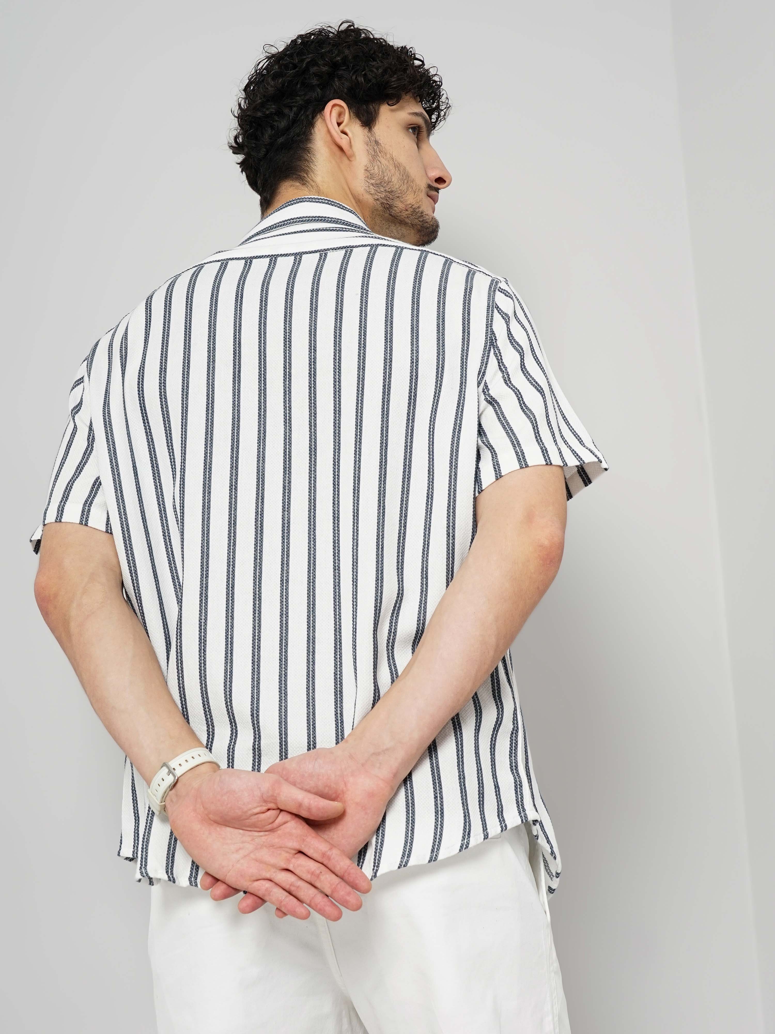Celio Men's Vertical-Stripes Contemporary Shirt