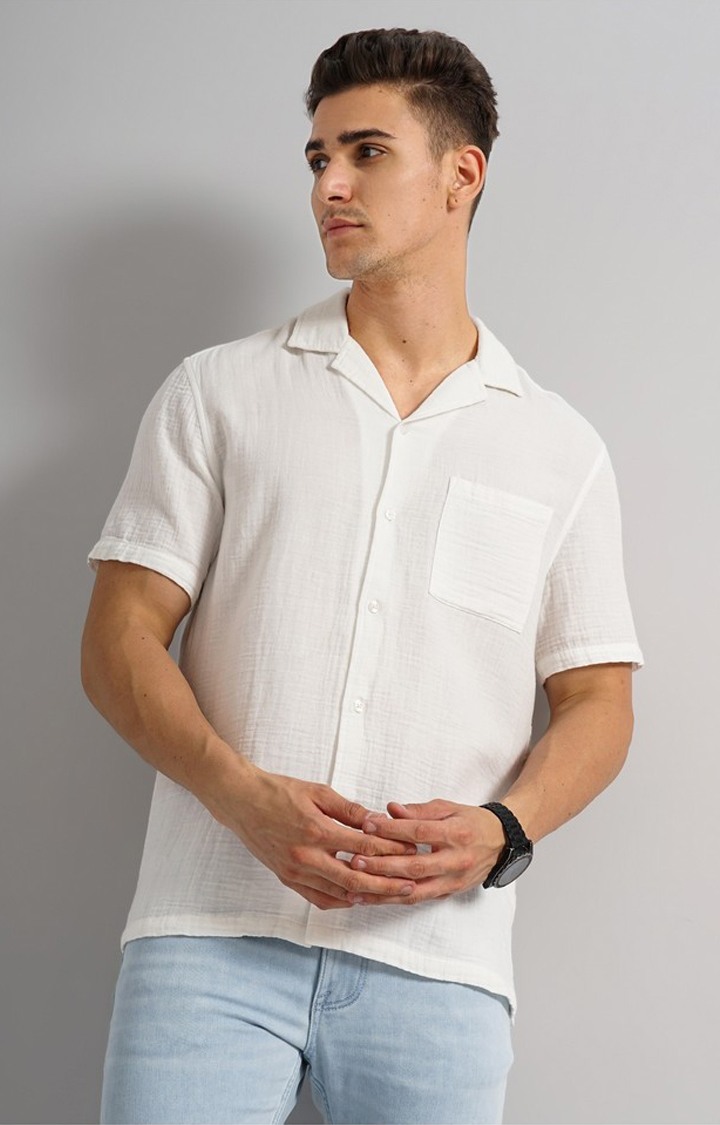 Men's White Solid Casual Shirts