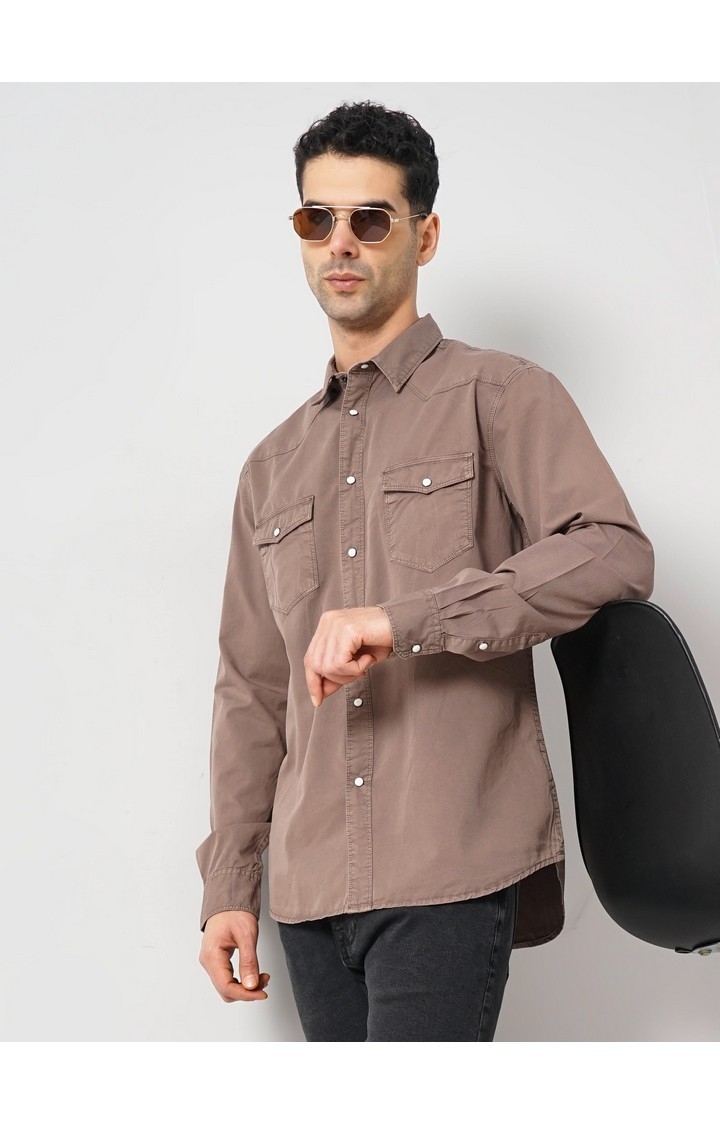 Celio Men Brown Solid Regular Fit Cotton Overdyed Twill Denim Casual Shirt