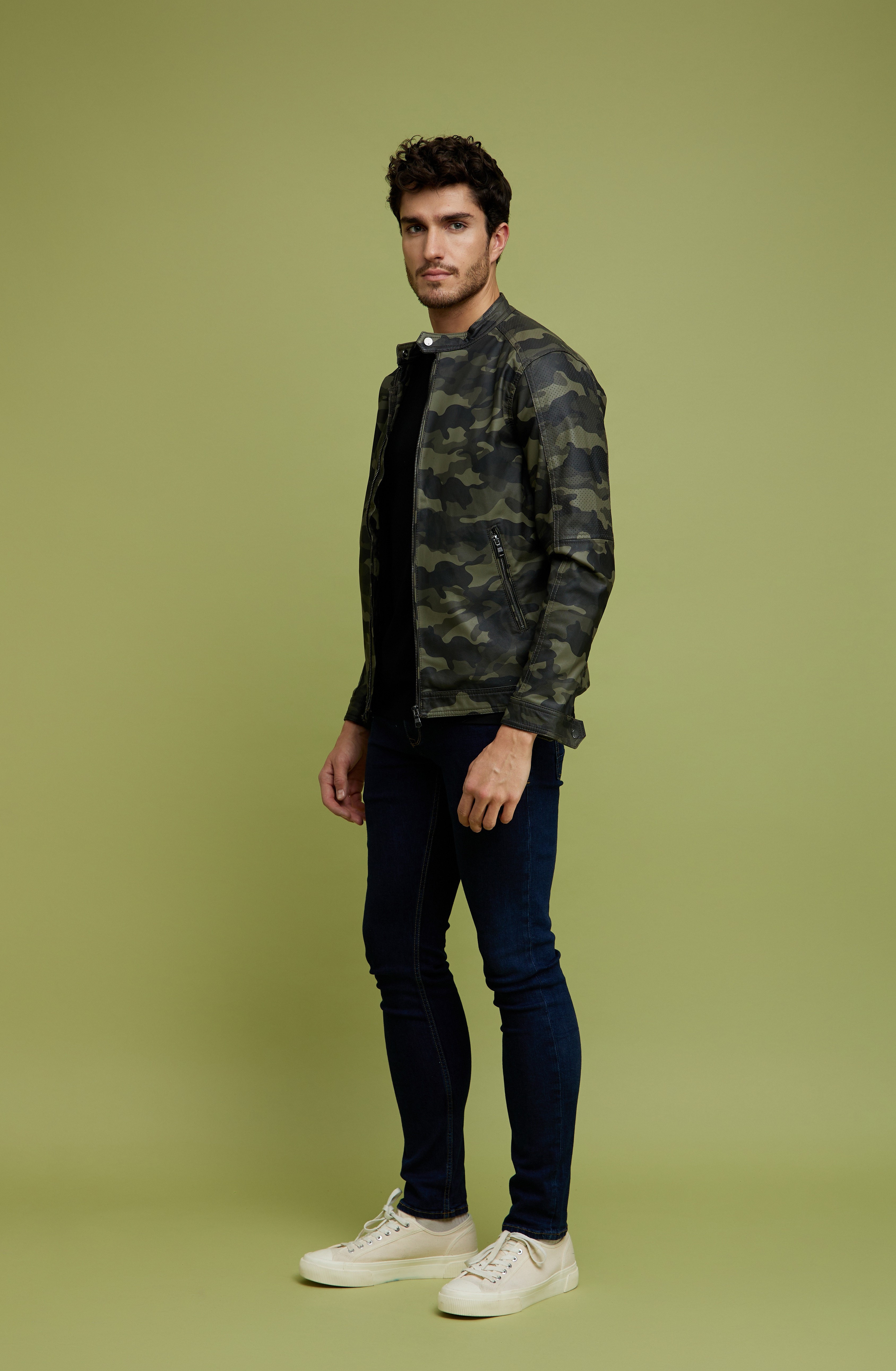 Men s Green Camouflage Western Jackets celio