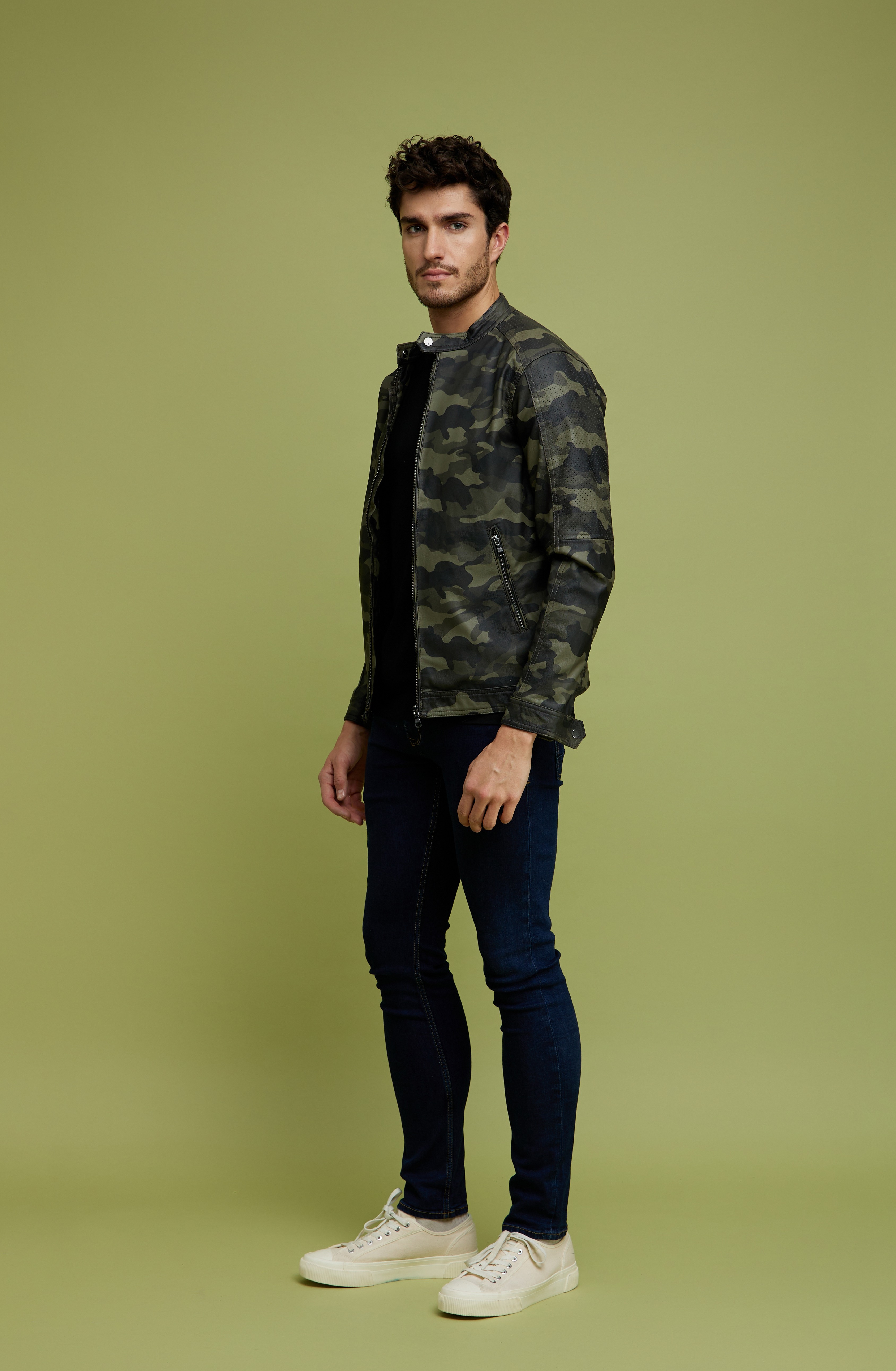 Men's Green Camouflage Western Jackets