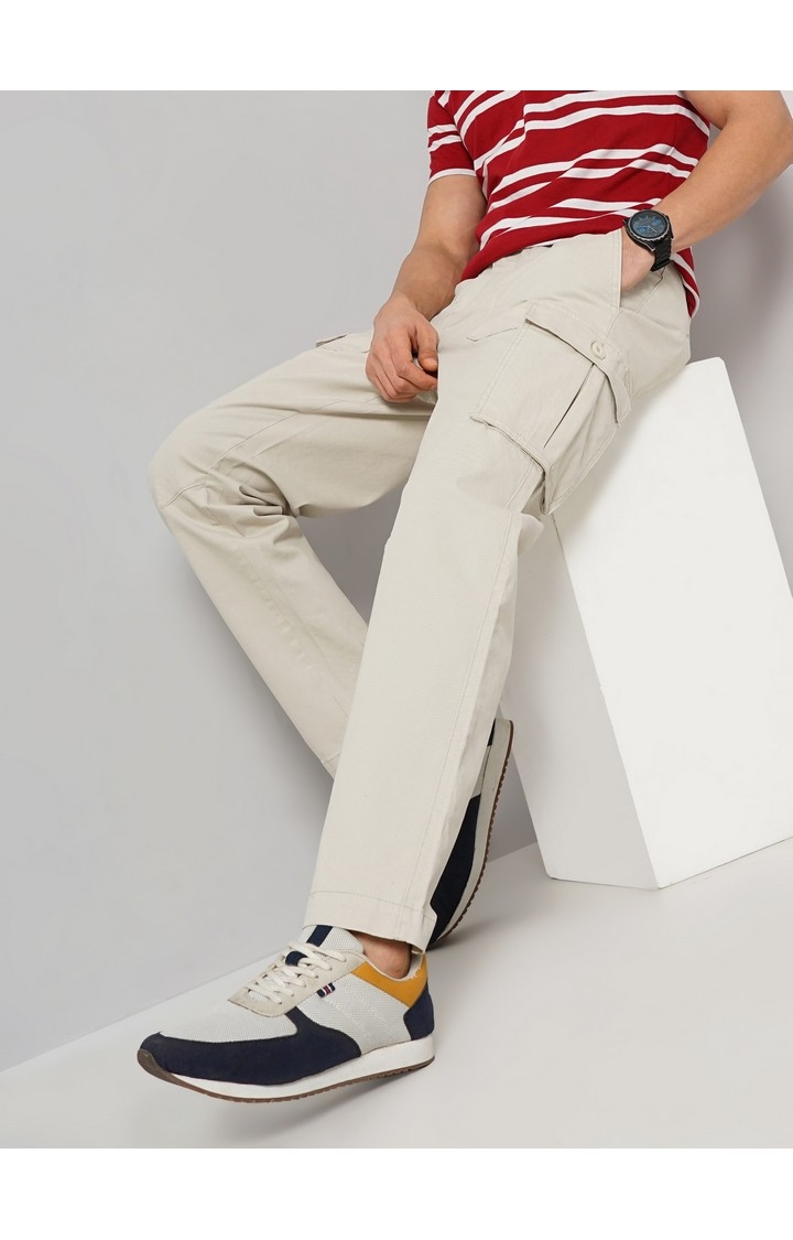 Celio Men Beige Solid Regular Fit Cotton Cargo Casual Trouser