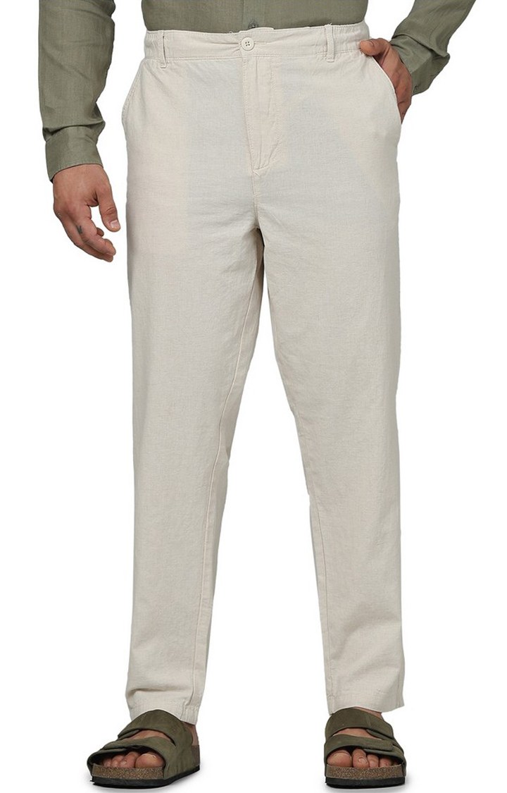 Celio Men Off White Solid Regular Fit Linen Casual Trousers