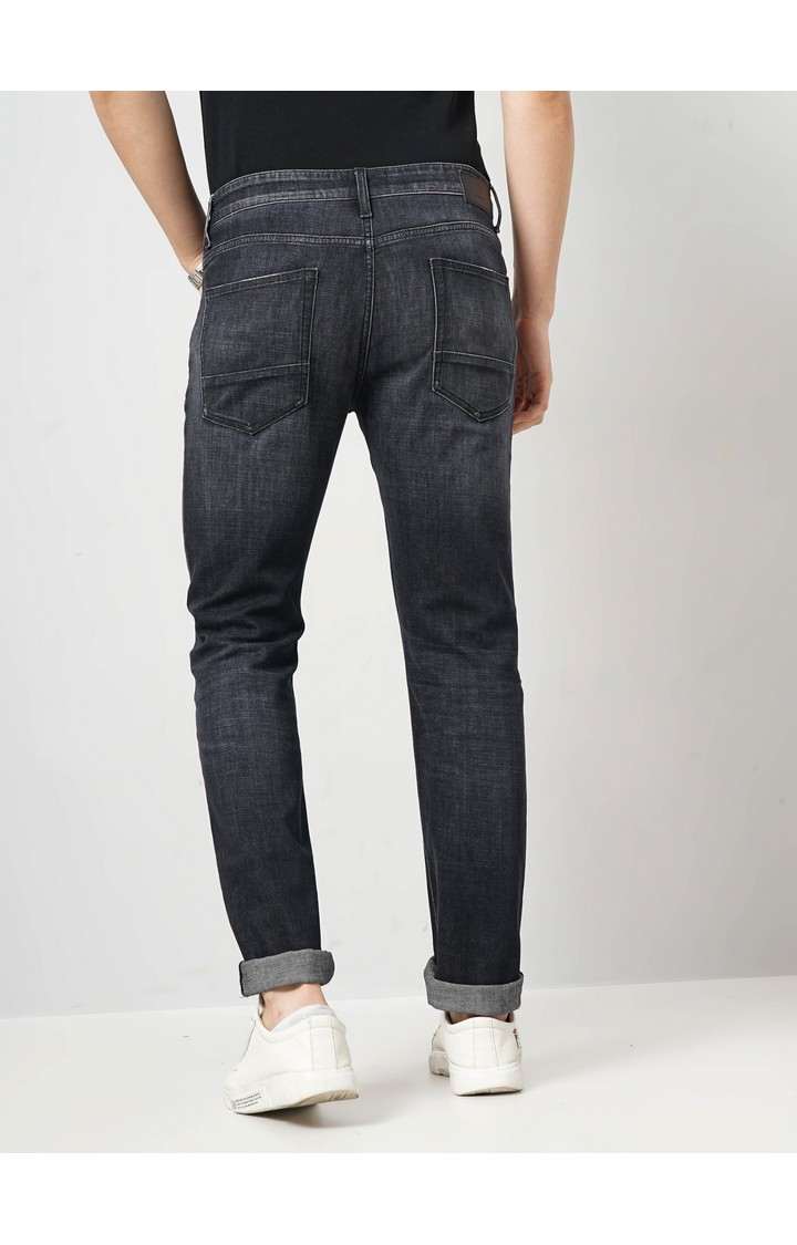 Celio Men Black Solid Straight Fit Cotton Twill Denim Soft Touch Jeans