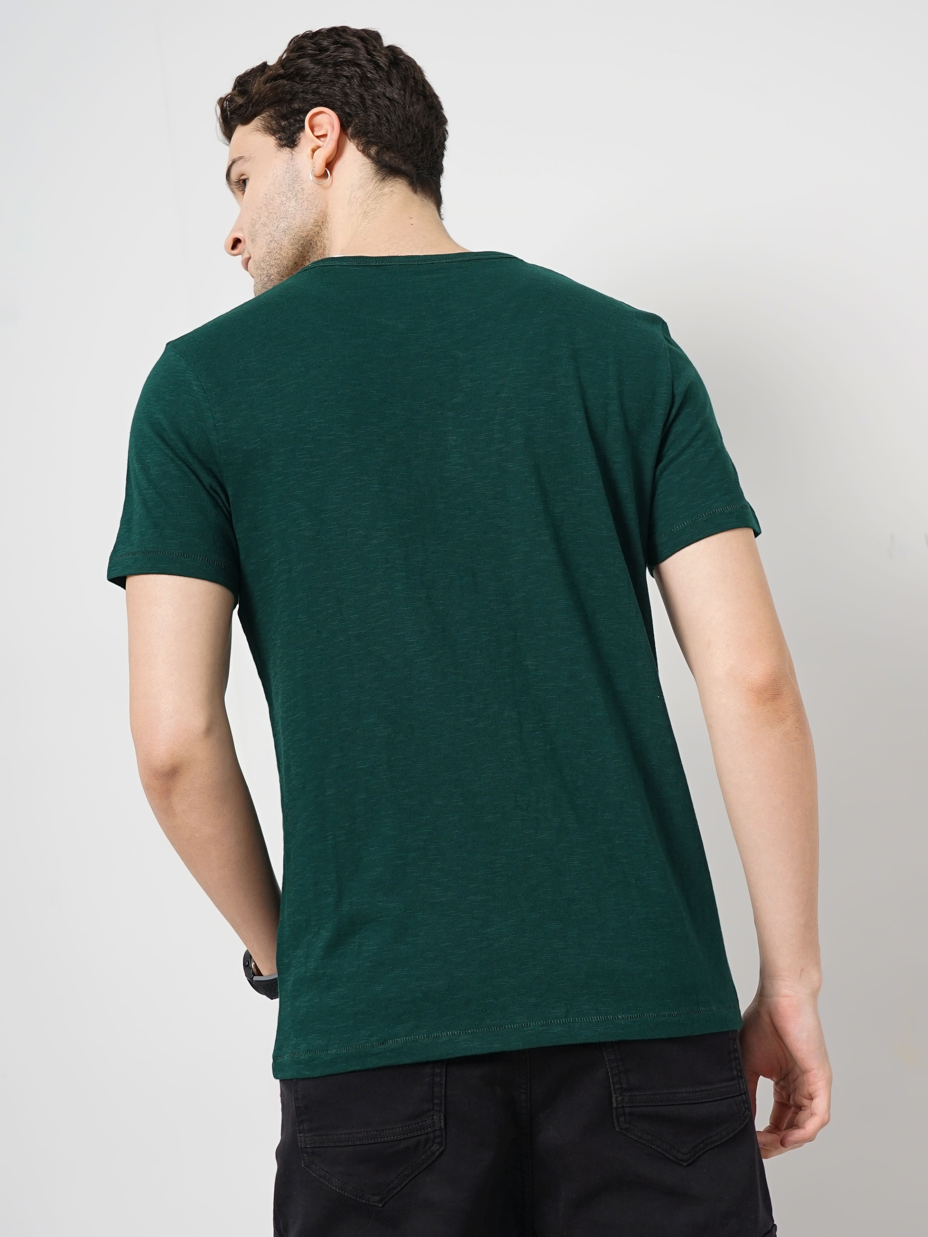 Celio Men Green Solid Regular Fit Fashion Cotton Slub Tshirt