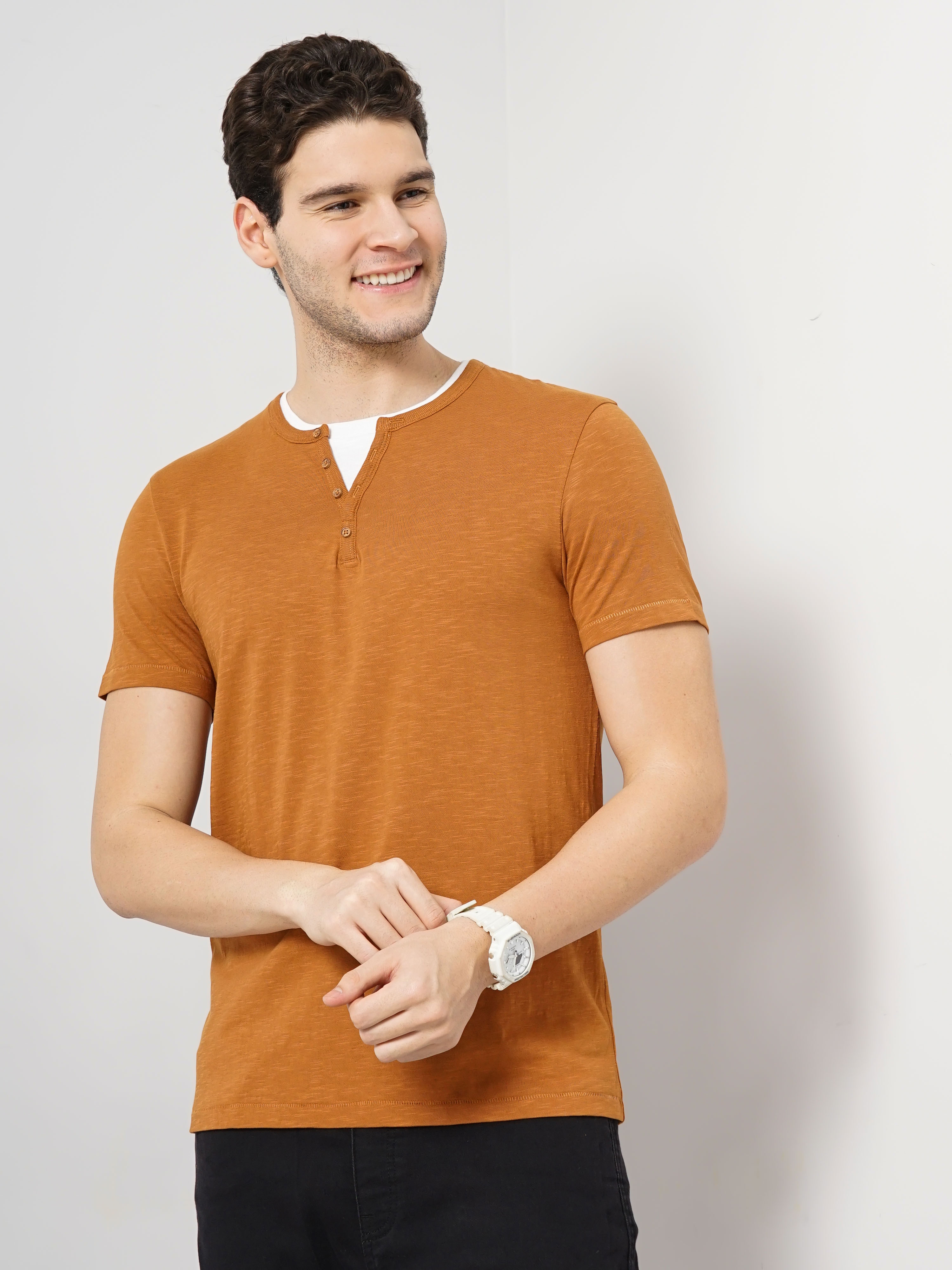 Celio Men Brown Solid Regular Fit Fashion Cotton Slub Tshirt