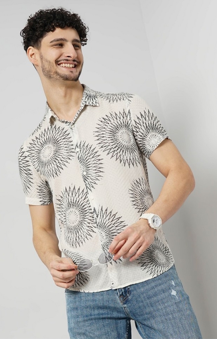 Celio Men Off White Printed Regular Fit Viscose Rayon Casual Shirt