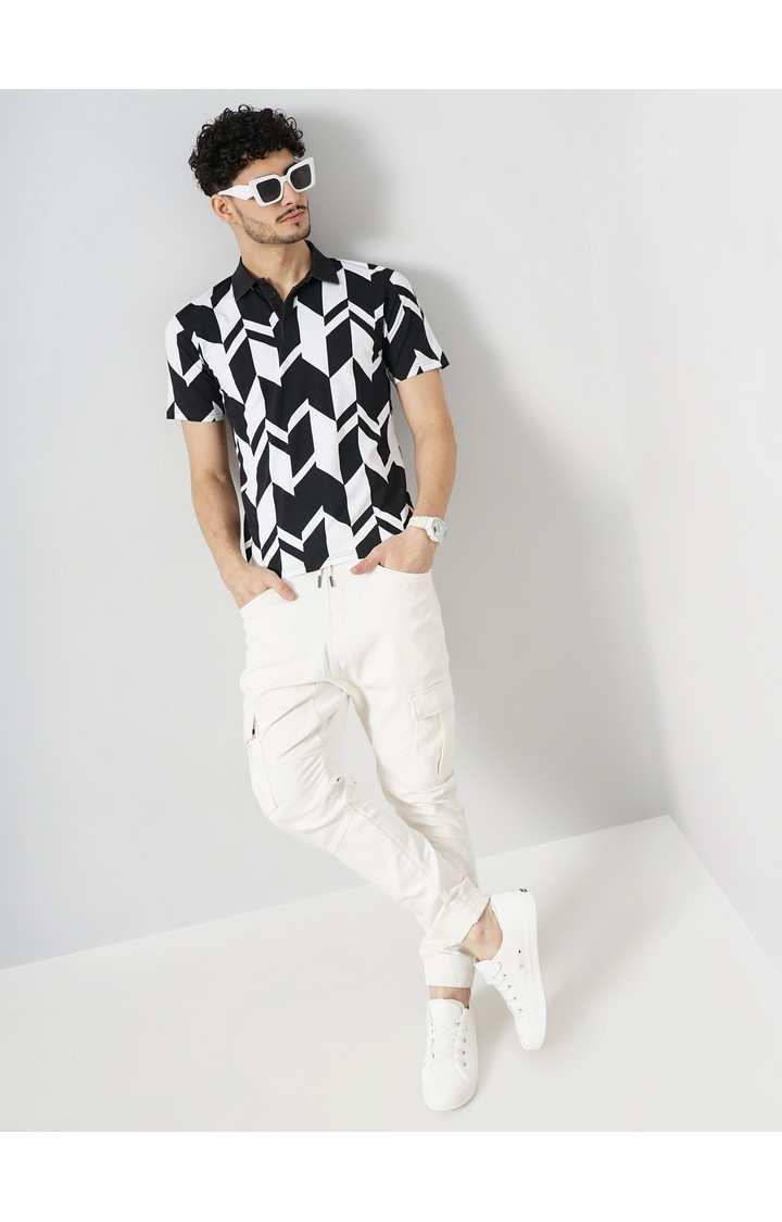 Celio Men Black Printed Regular Fit Cotton All Over Print Tshirt