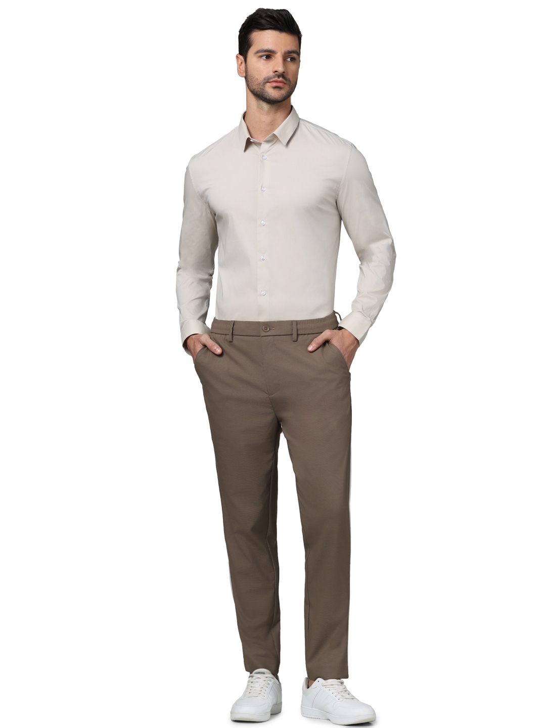 Celio Men Brown Solid Regular Fit Polyester 24Hr Casual Trousers