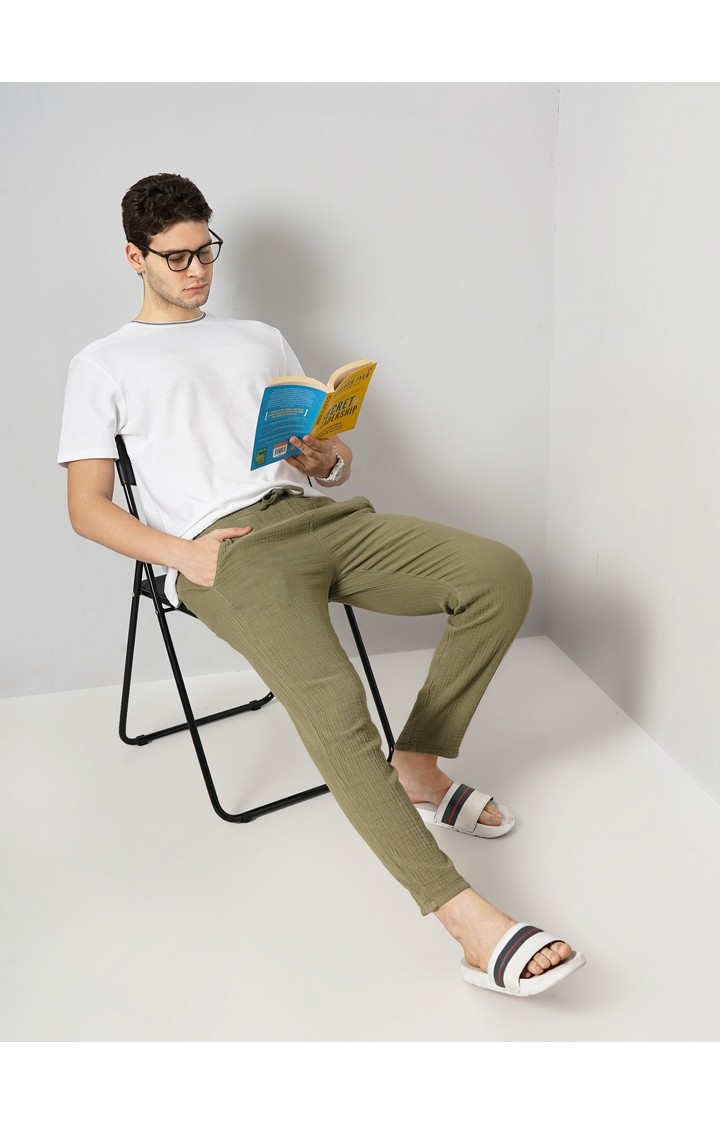 Celio Men Green Solid Regular Fit Cotton Fashion Trousers