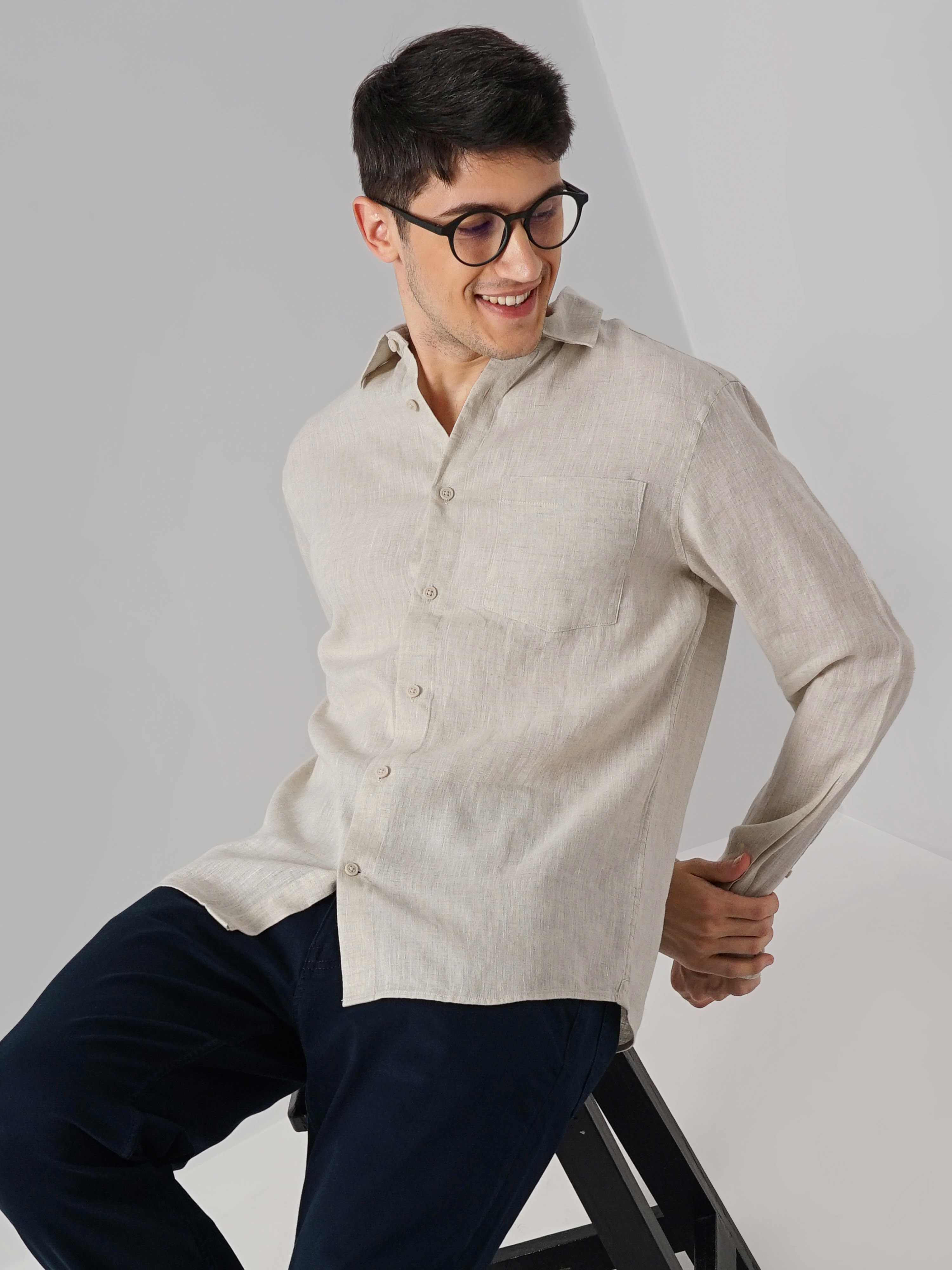 Celio Men Off White Solid Regular Fit Linen Casual Shirt