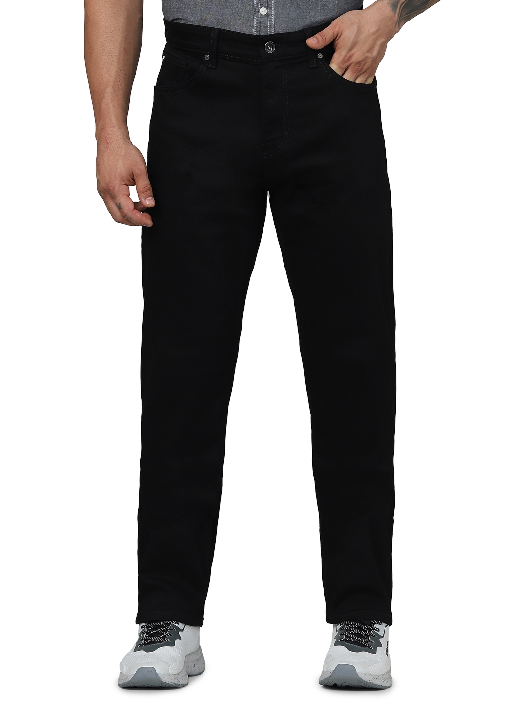 celio | Celio Men Black Solid Straight Fit Cotton Twill Denim and Stay Black Jeans