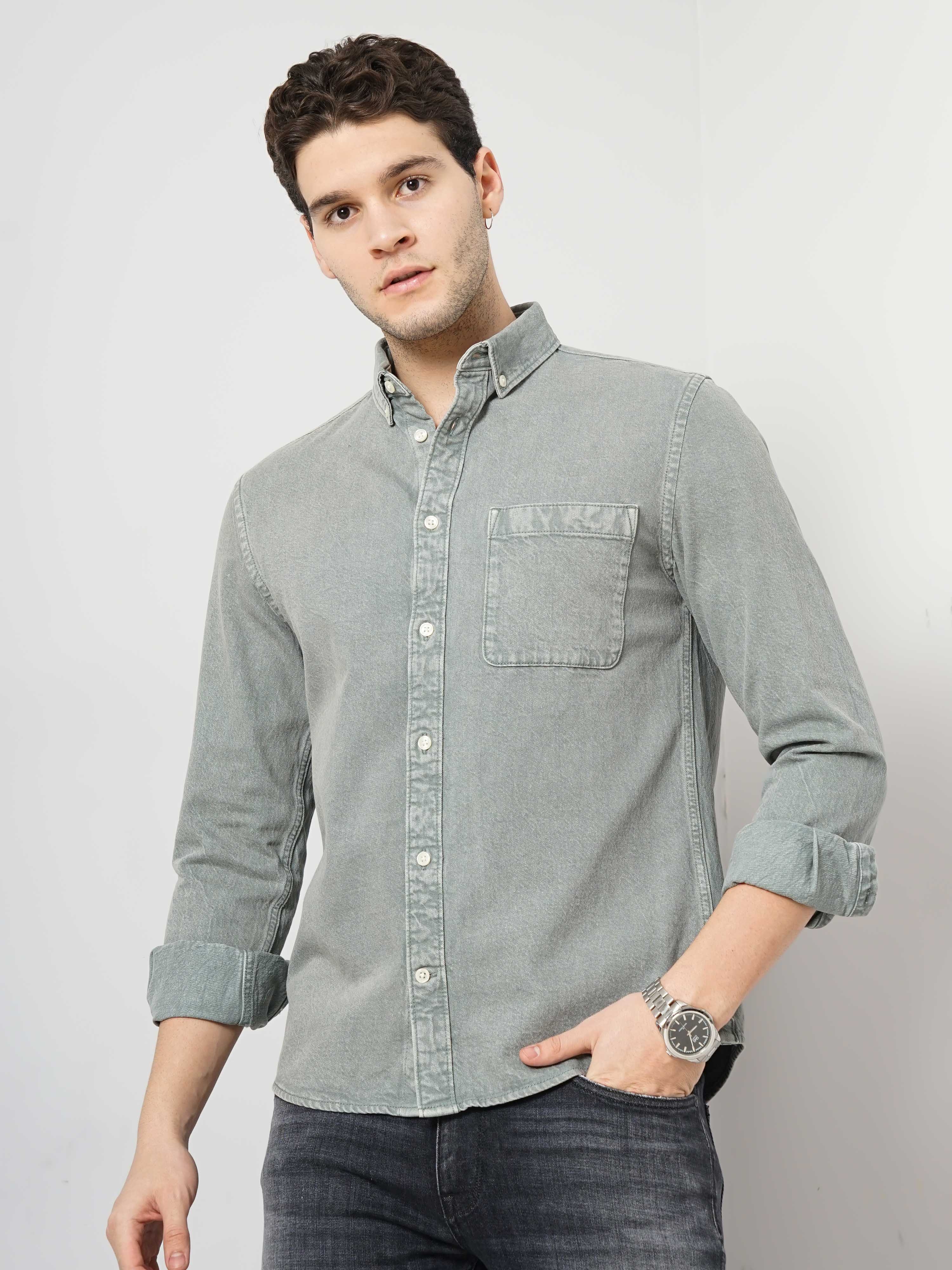 Celio Men Green Faded Regular Fit Cotton Over-Dyed Denim Casual Shirt