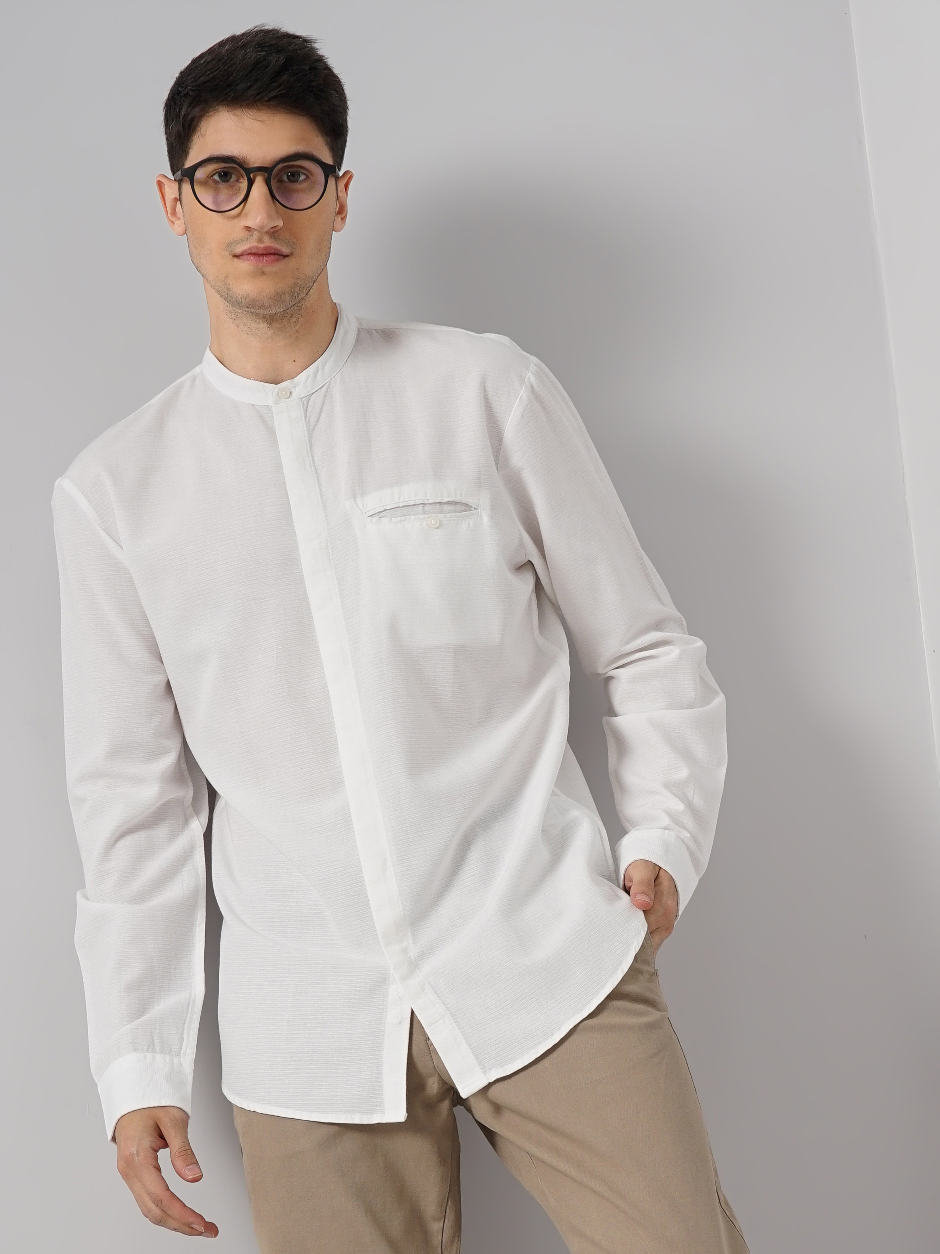 celio | Celio Men White Solid Regular Fit Cotton Casual Shirt
