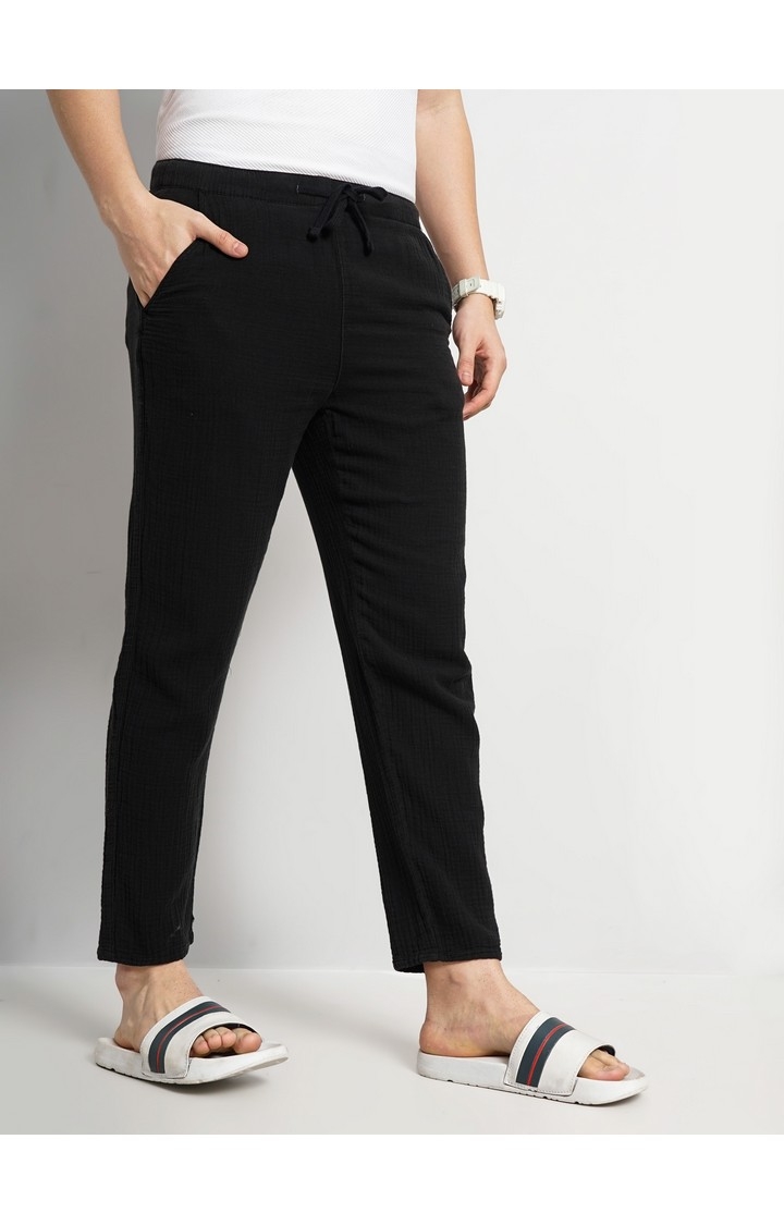 Celio Men Black Solid Regular Fit Cotton Fashion Trousers