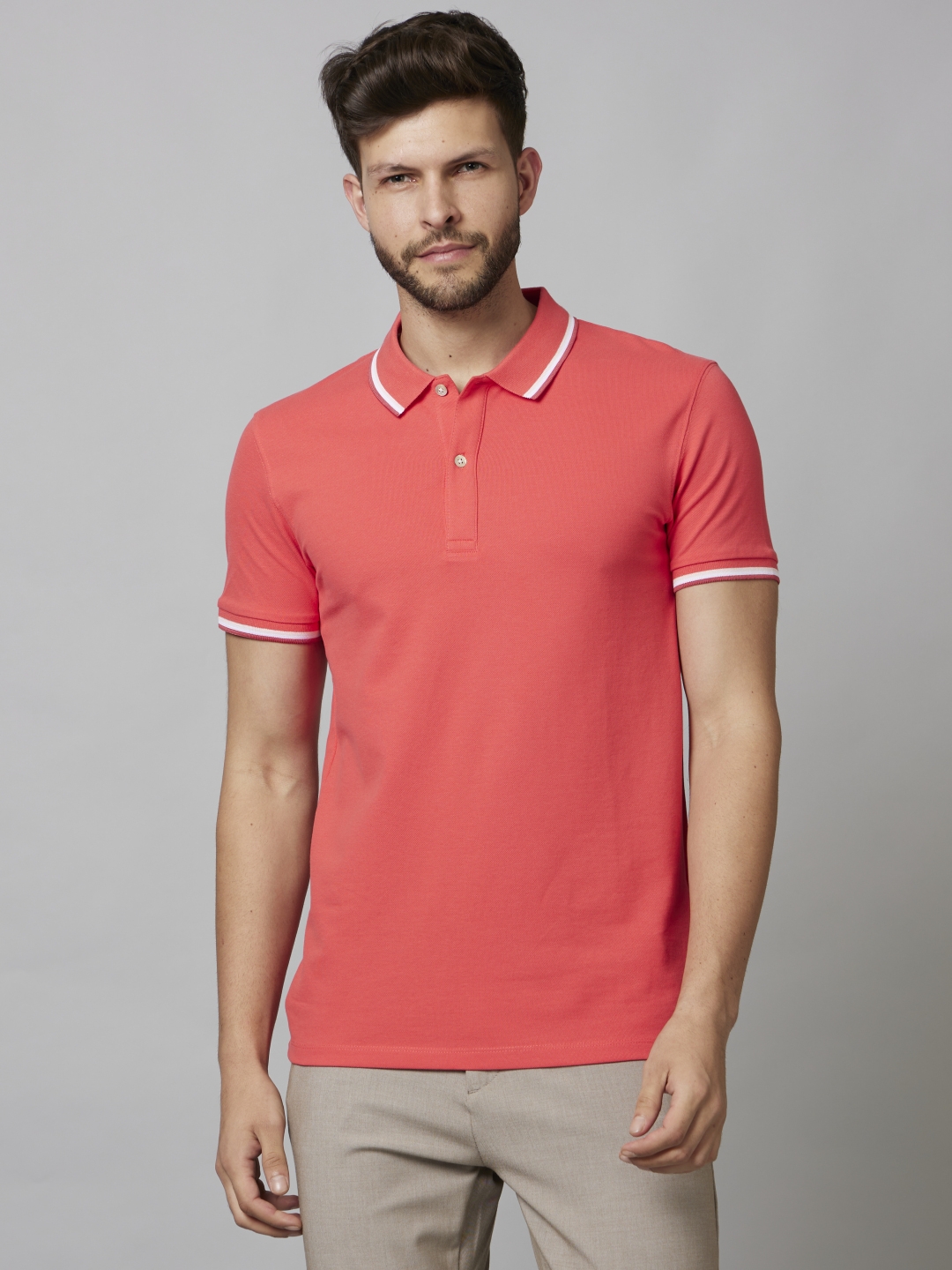 Celio Men Pink Solid Regular Fit Cotton Polo with Tipping Tshirt