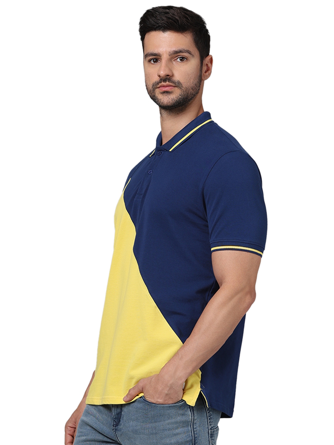 Celio Men Yellow Colourblocked Regular Fit Cotton Fashion Polo Tshirt