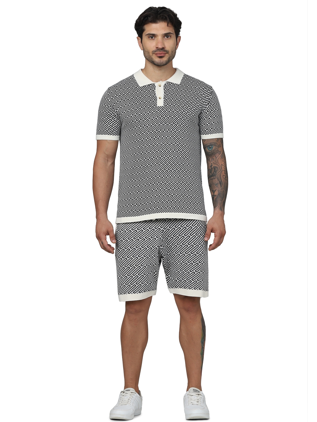 Celio Men Black Graphics Regular Fit Cotton Flatknit Bermuda Shorts