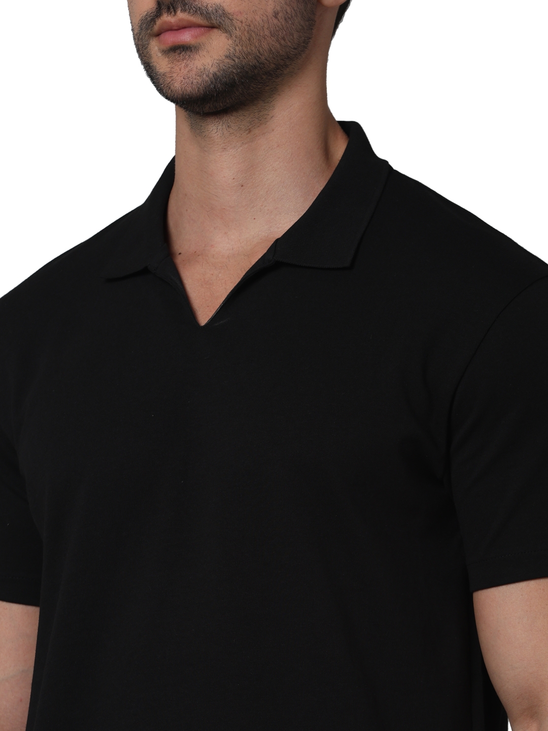 Celio Men Black Solid Regular Fit Cotton Basic Polo Tshirt