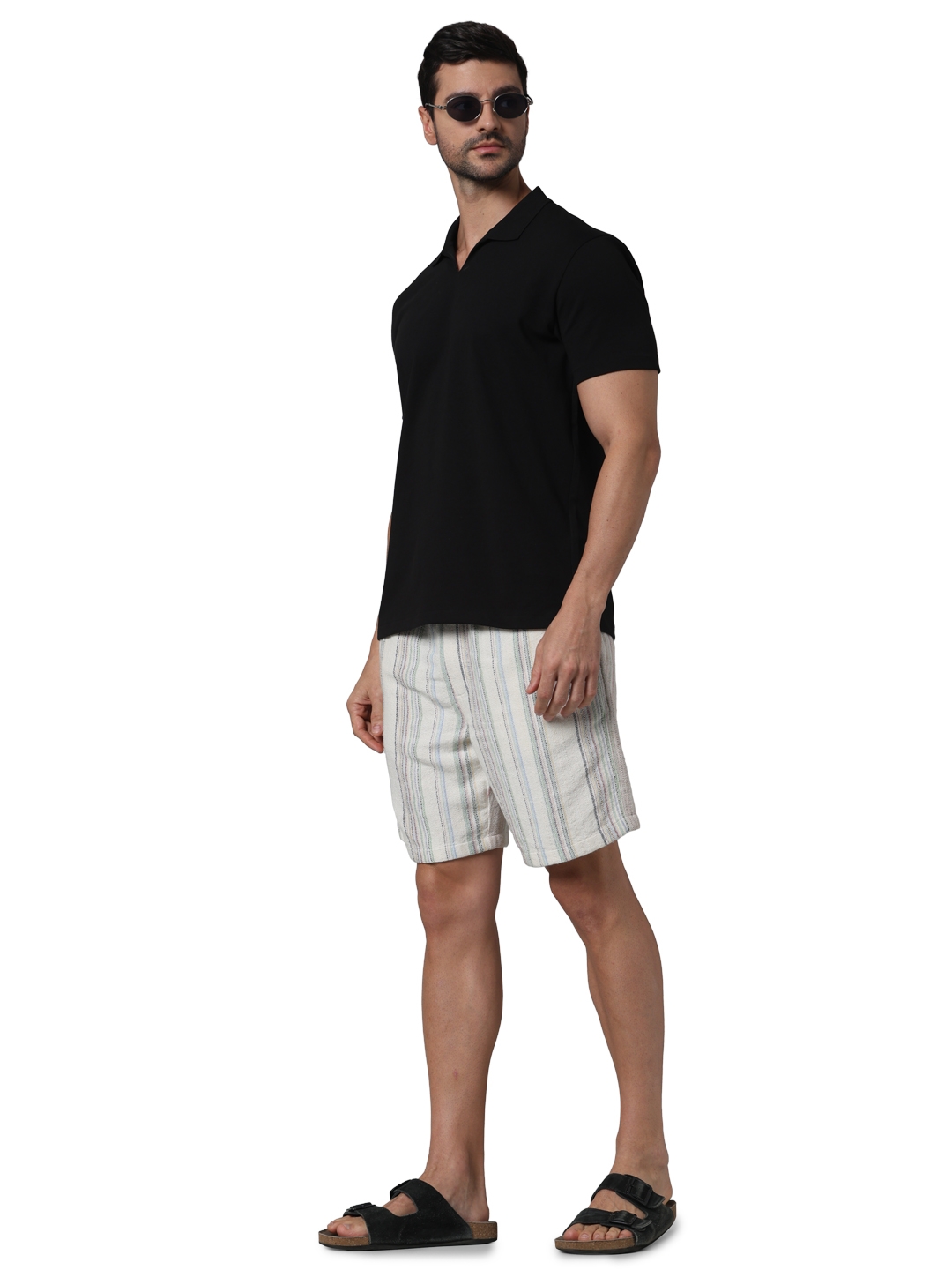 Celio Men Black Solid Regular Fit Cotton Basic Polo Tshirt