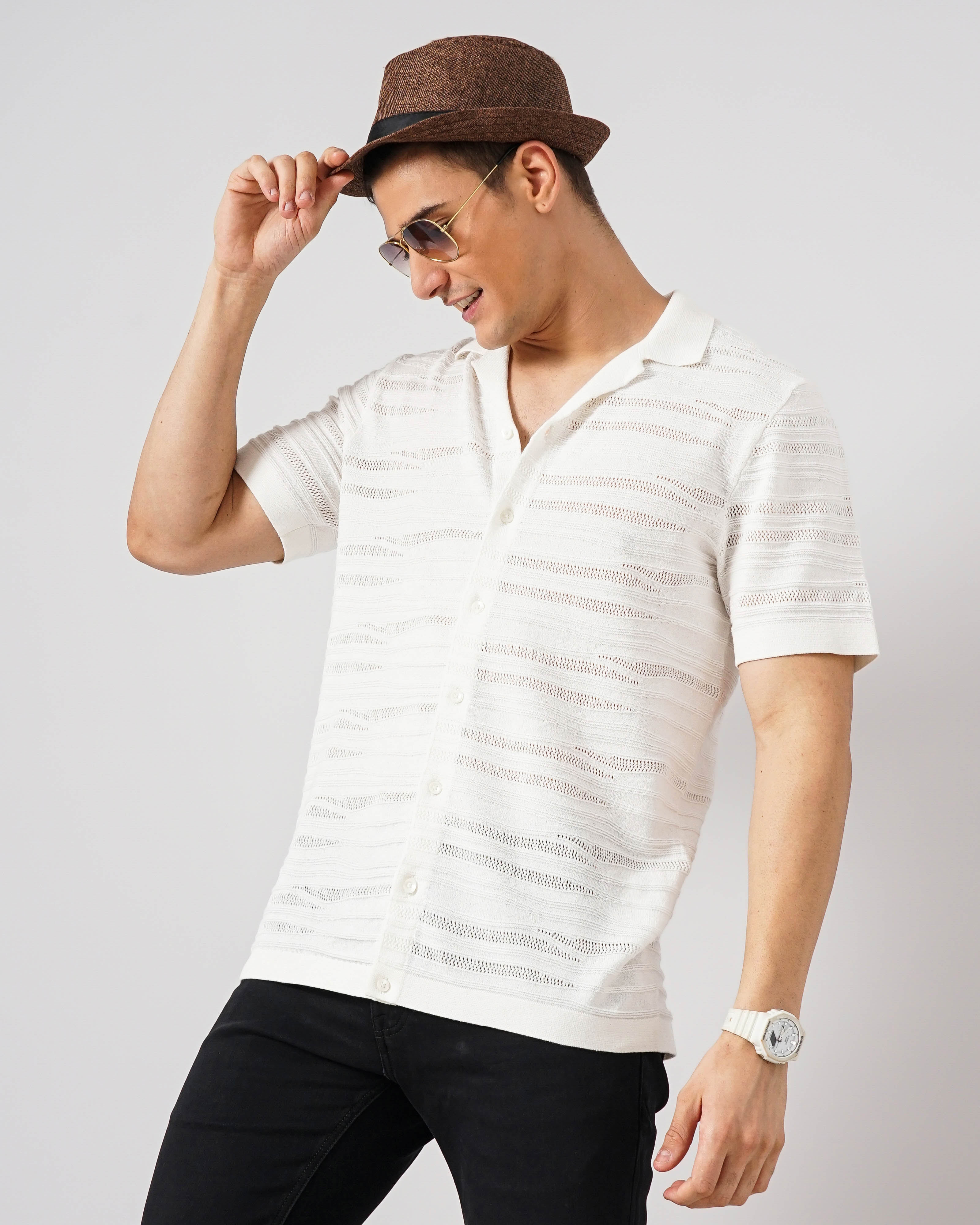 Celio Men Off White Solid Regular Fit Cotton Flatknit Shirt