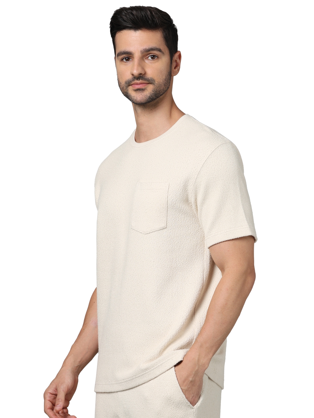 Celio Men Beige Solid Regular Fit Cotton Fashion Tshirts