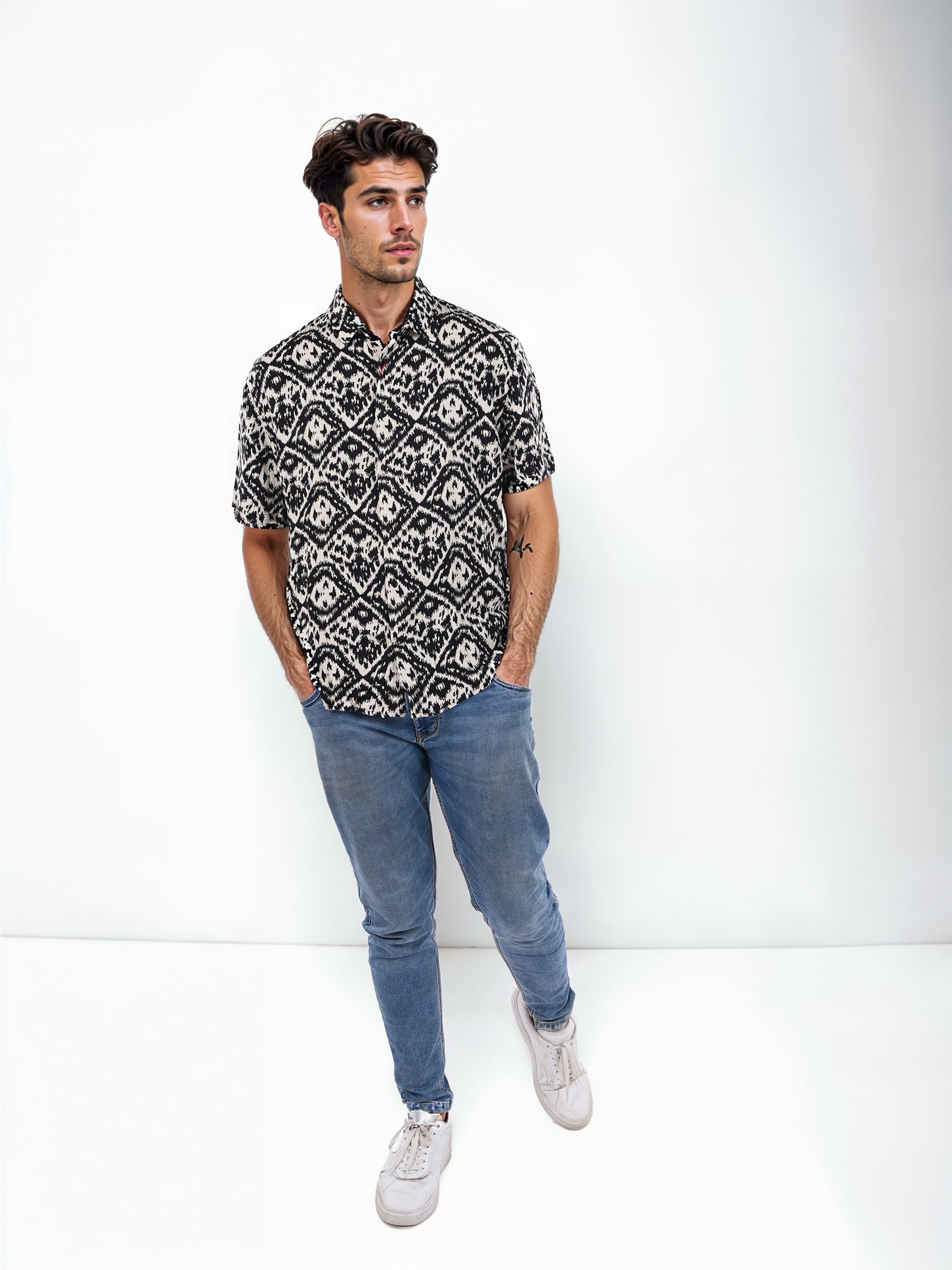 Celio Men Black Printed Regular Fit Viscose Rayon Soft Touch Shirts
