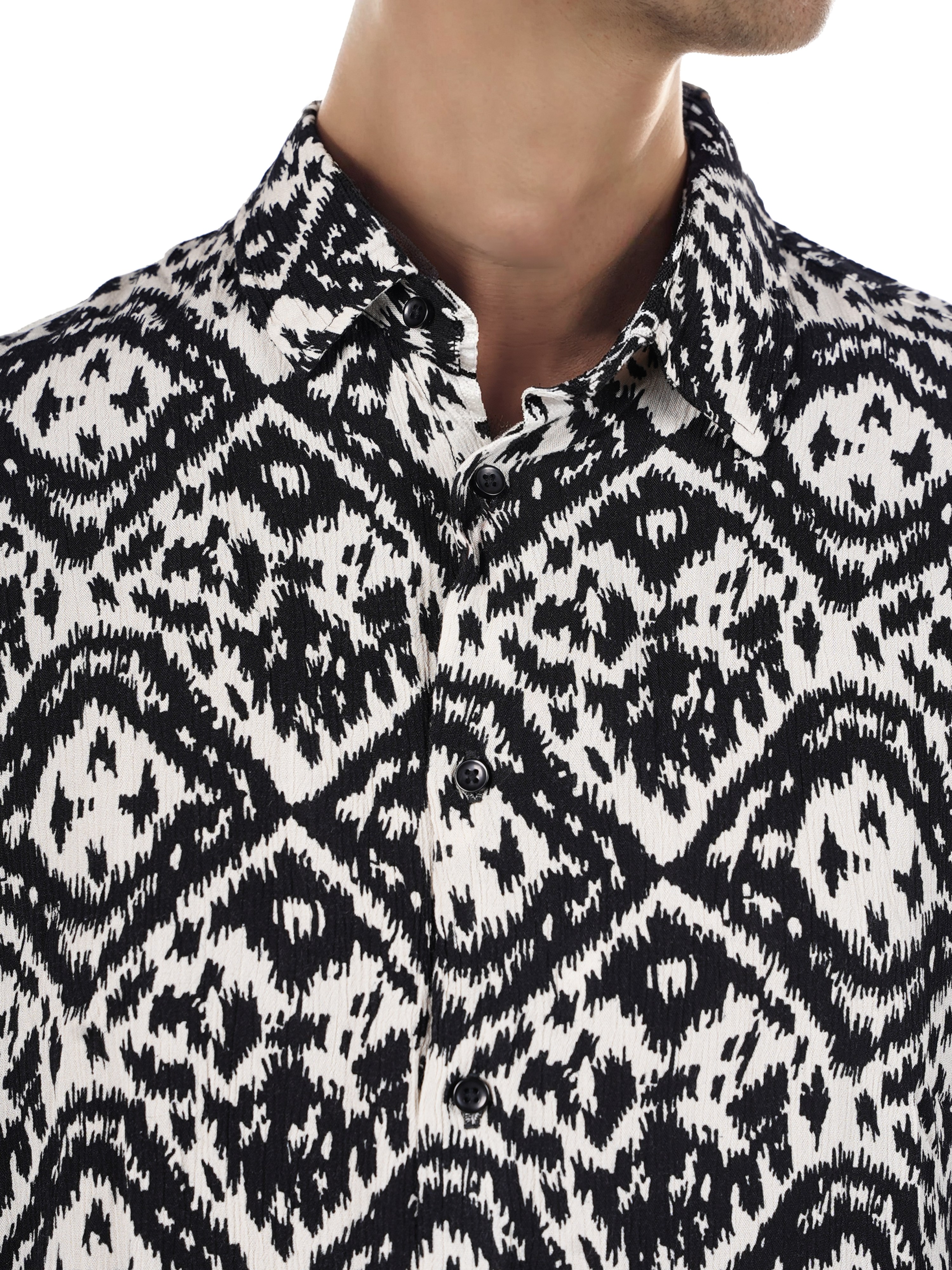 Celio Men Black Printed Regular Fit Viscose Rayon Soft Touch Shirts