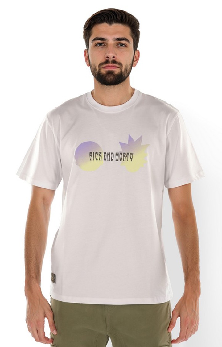 Celio Men White Printed Regular Fit Cotton Rick and Morty Tshirts