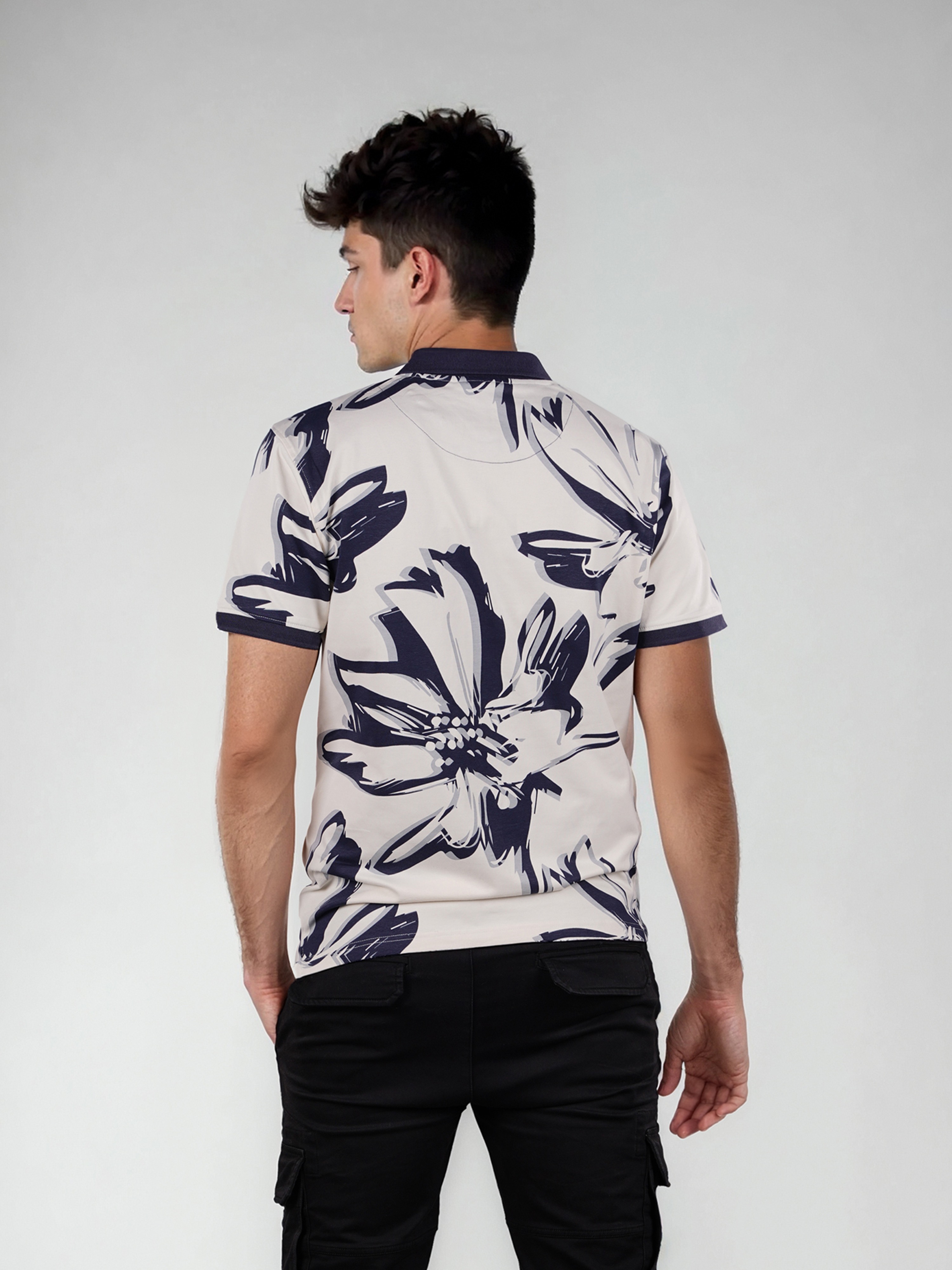 Celio Men White Regular Fit Cotton Floral Print Tshirts