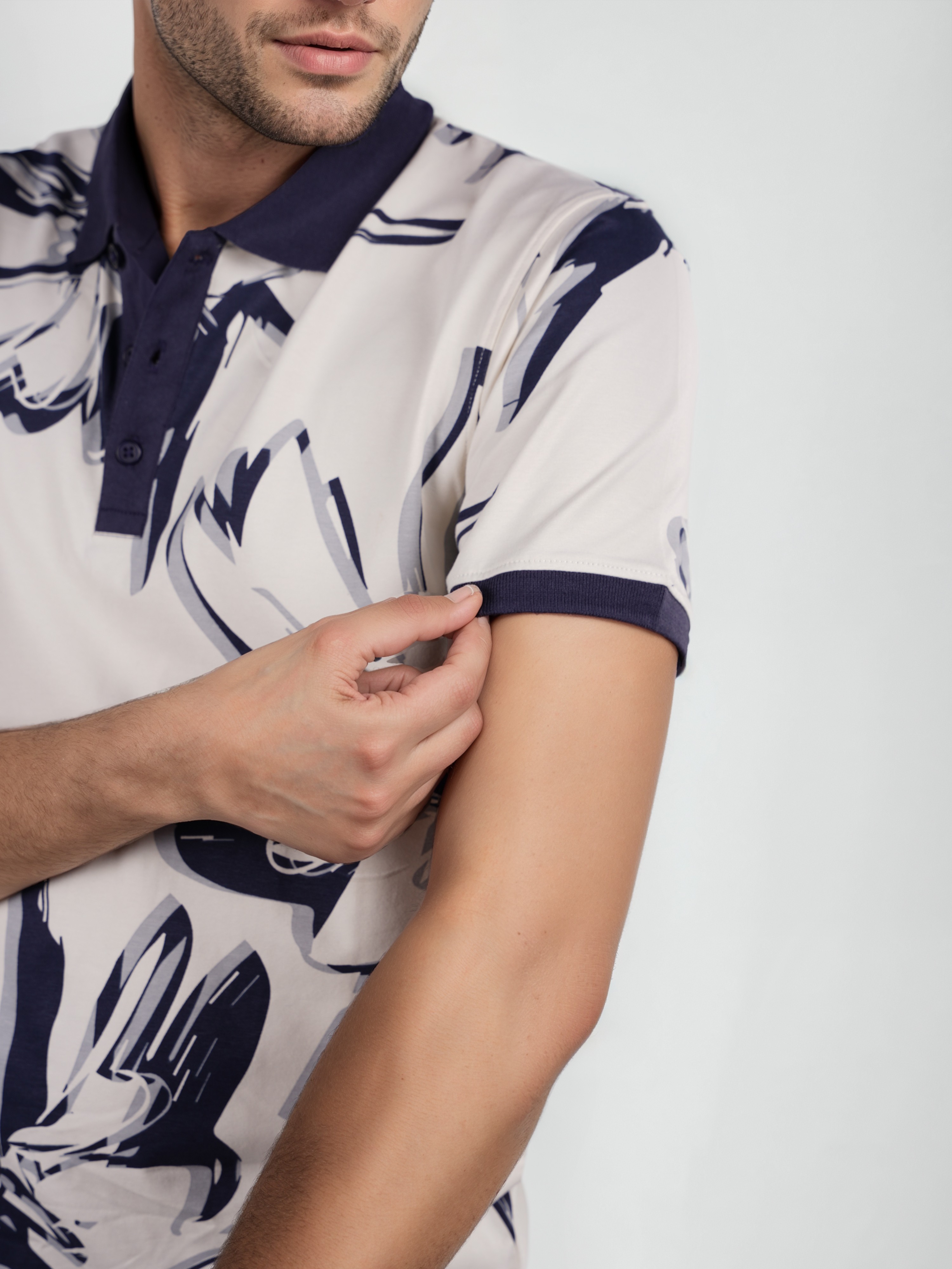 Celio Men White Regular Fit Cotton Floral Print Tshirts