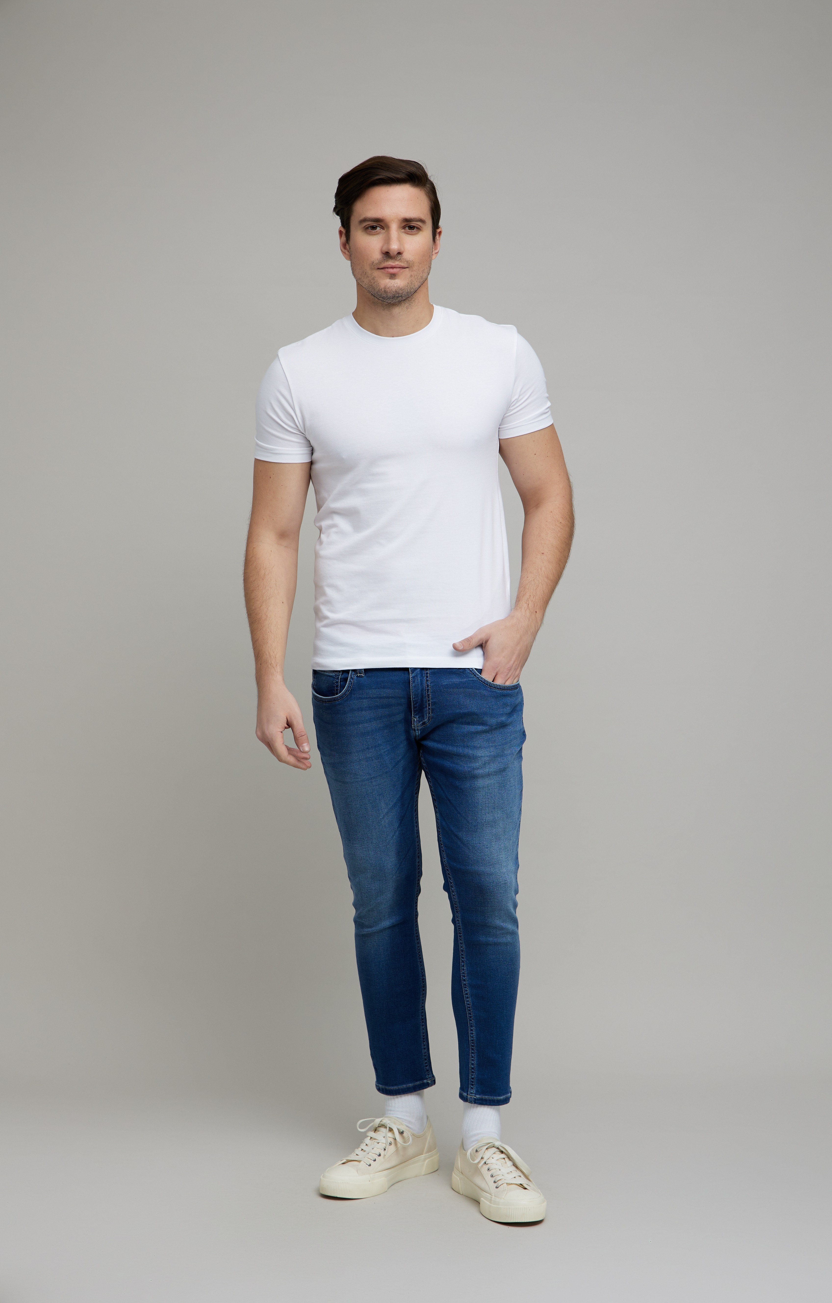 Men's Blue Polycotton Solid Slim Jeans