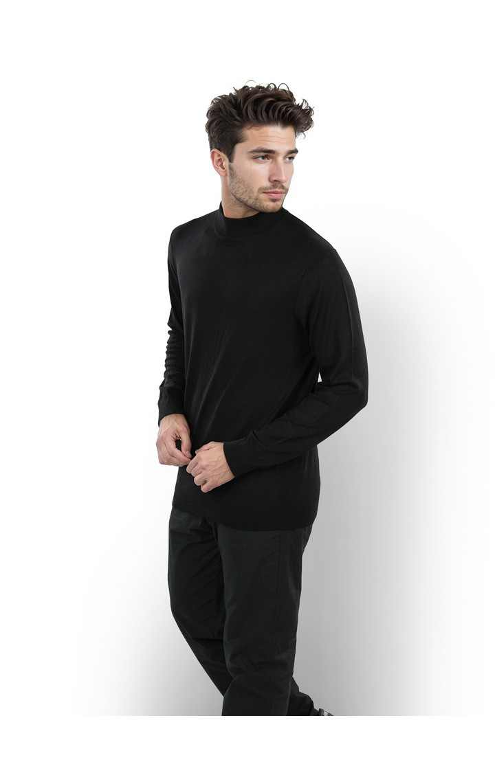 Celio Men Black Solid Regular Fit Viscose Rayon Sweater