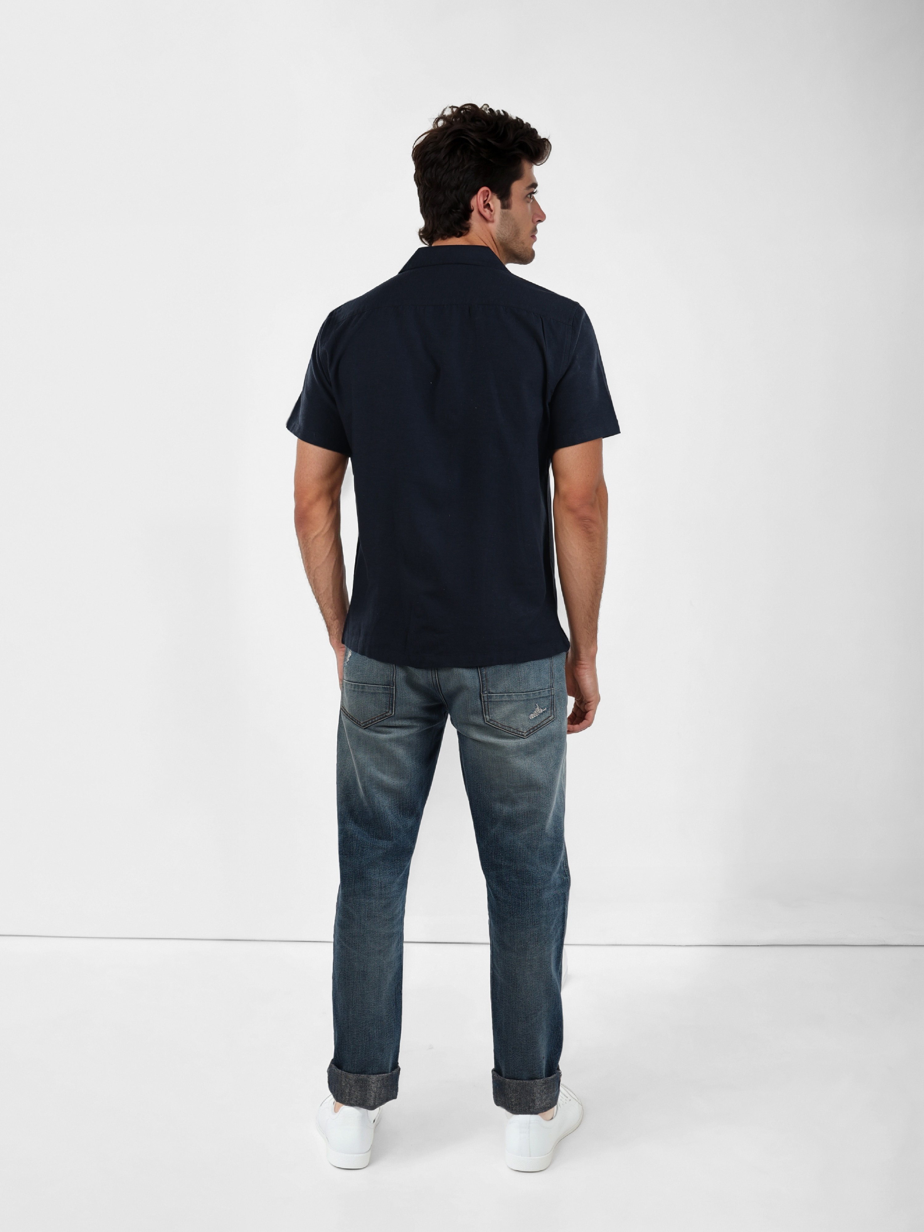 Celio Men Navy Blue Regular Fit Cotton Embroidered Shirt