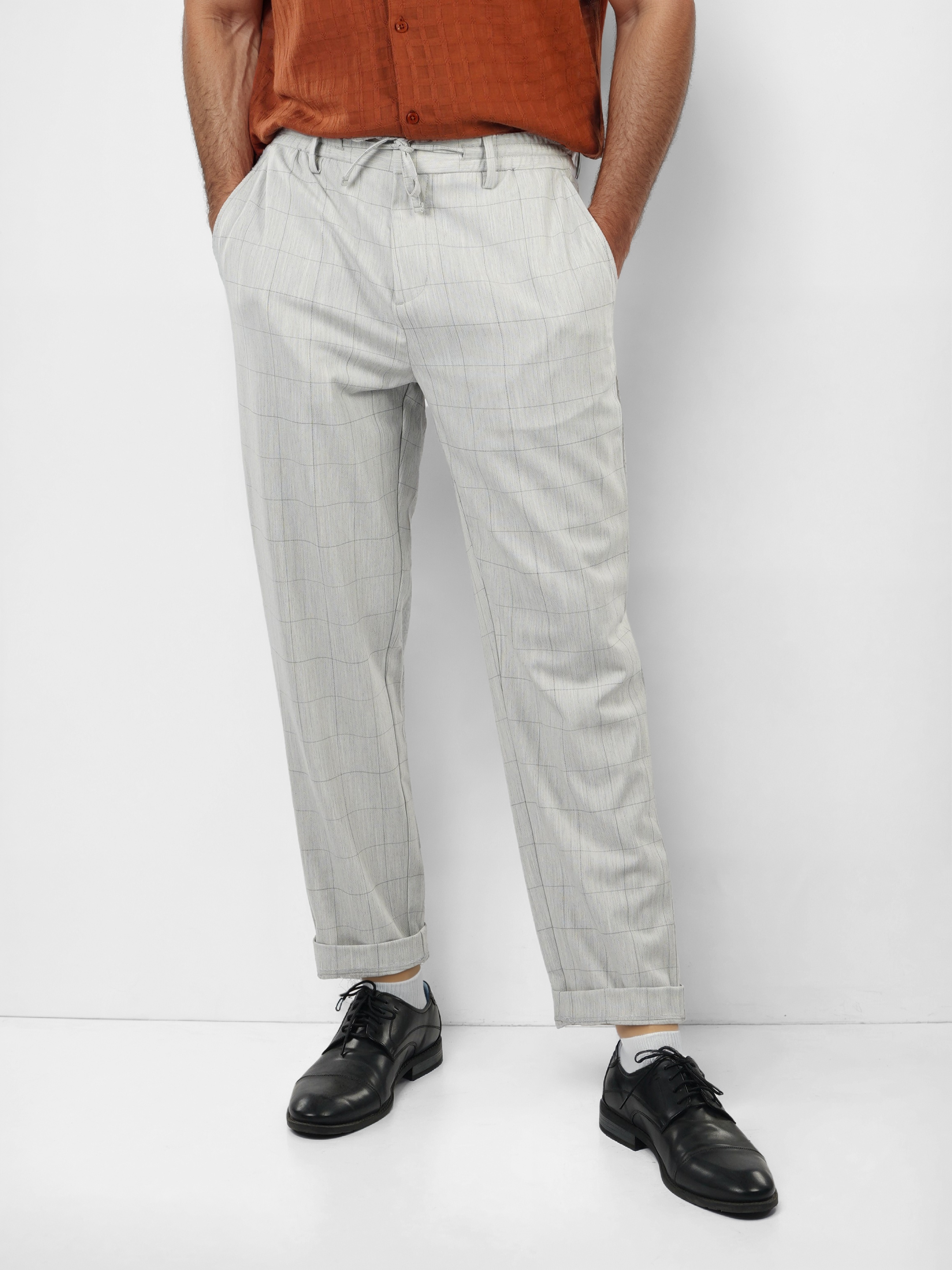 Celio Men Grey Checked Slim Fit Polyester Fashion Trousers